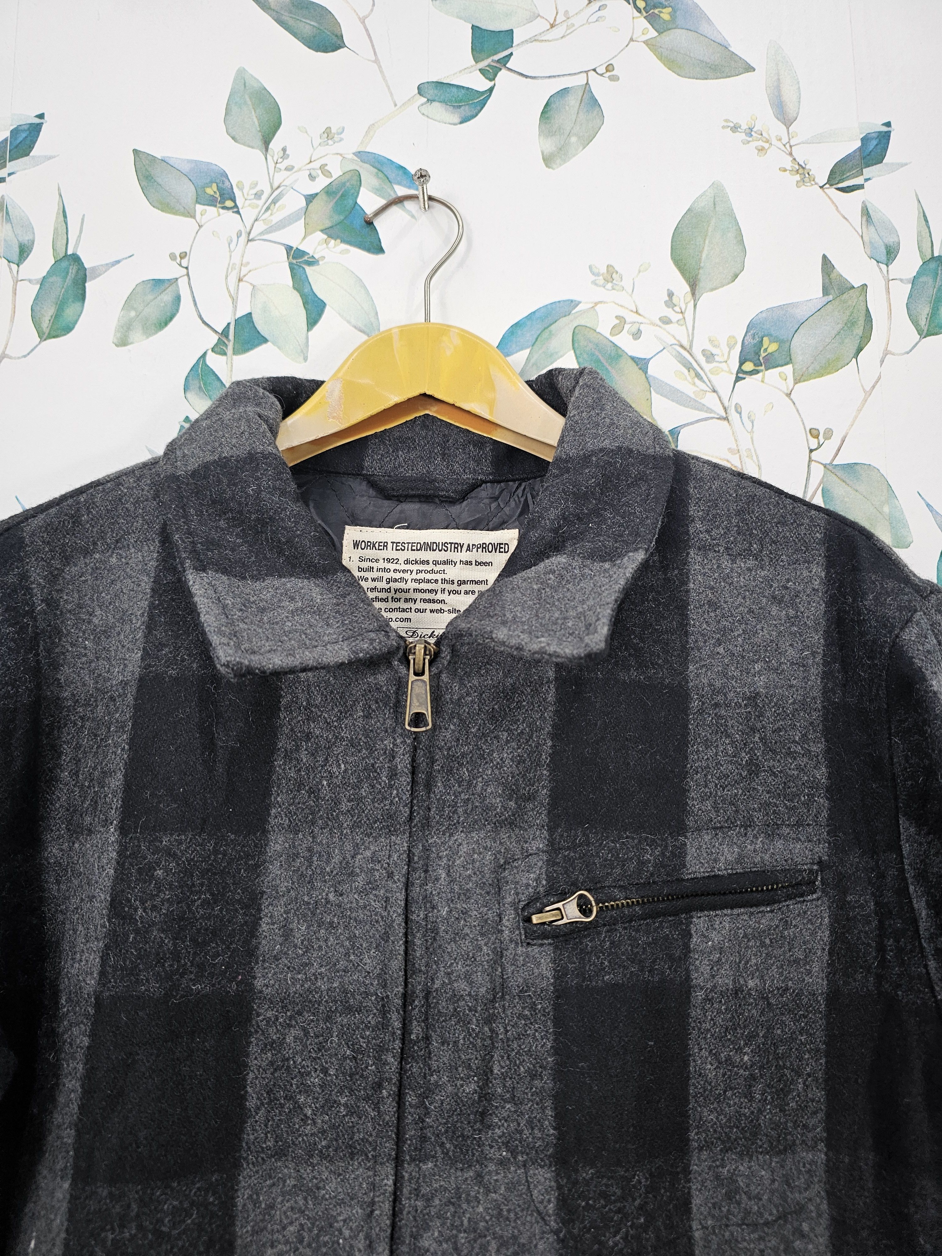 Dickies DICKIES Work Wear Workers Wool Plaid Checked Jacket J0141 Size US L / EU 52-54 / 3 - 8 Thumbnail
