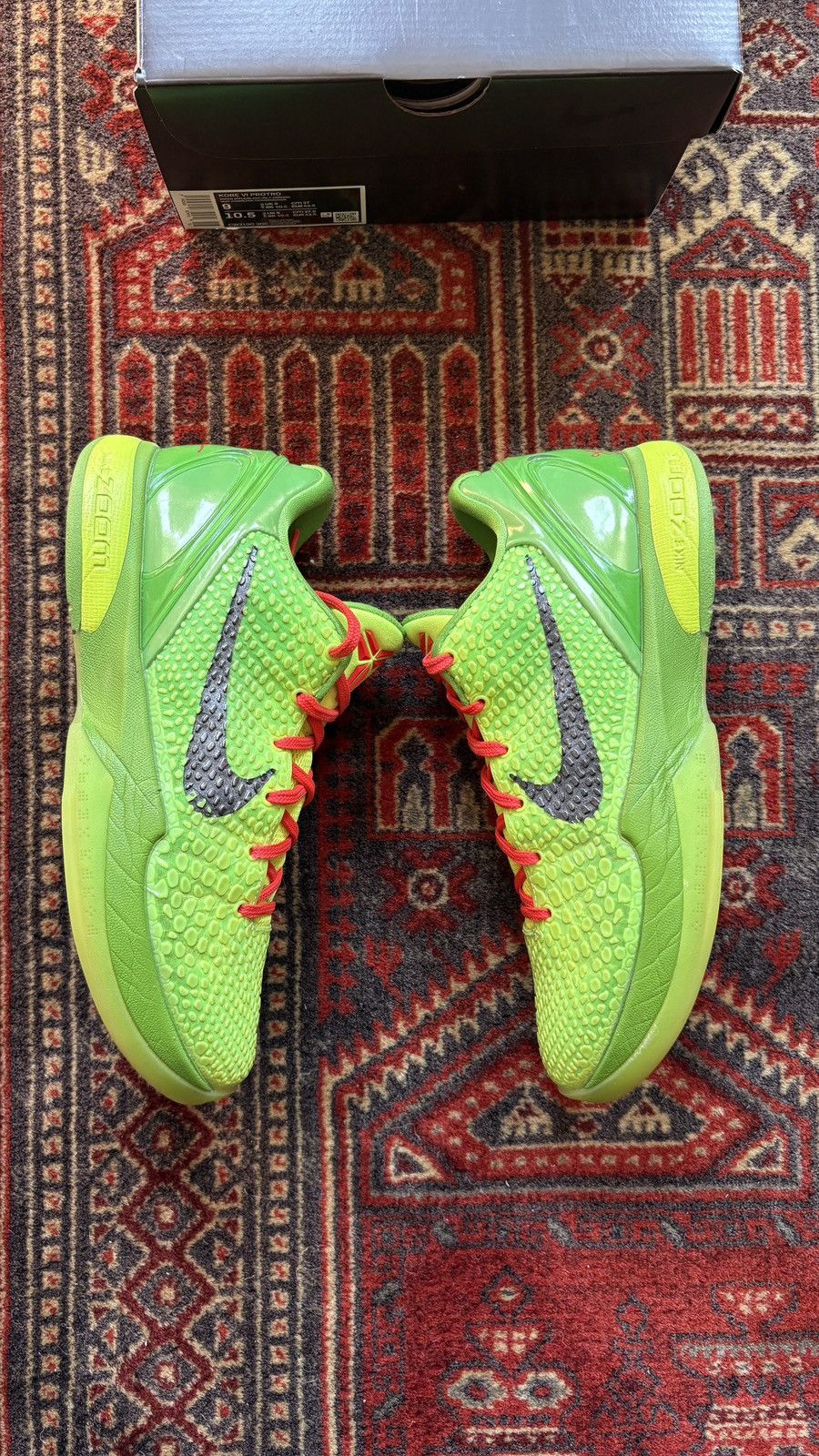 Nike Nike Kobe 6 Grinch (2020) Size US 9 / EU 42 - 4 Thumbnail