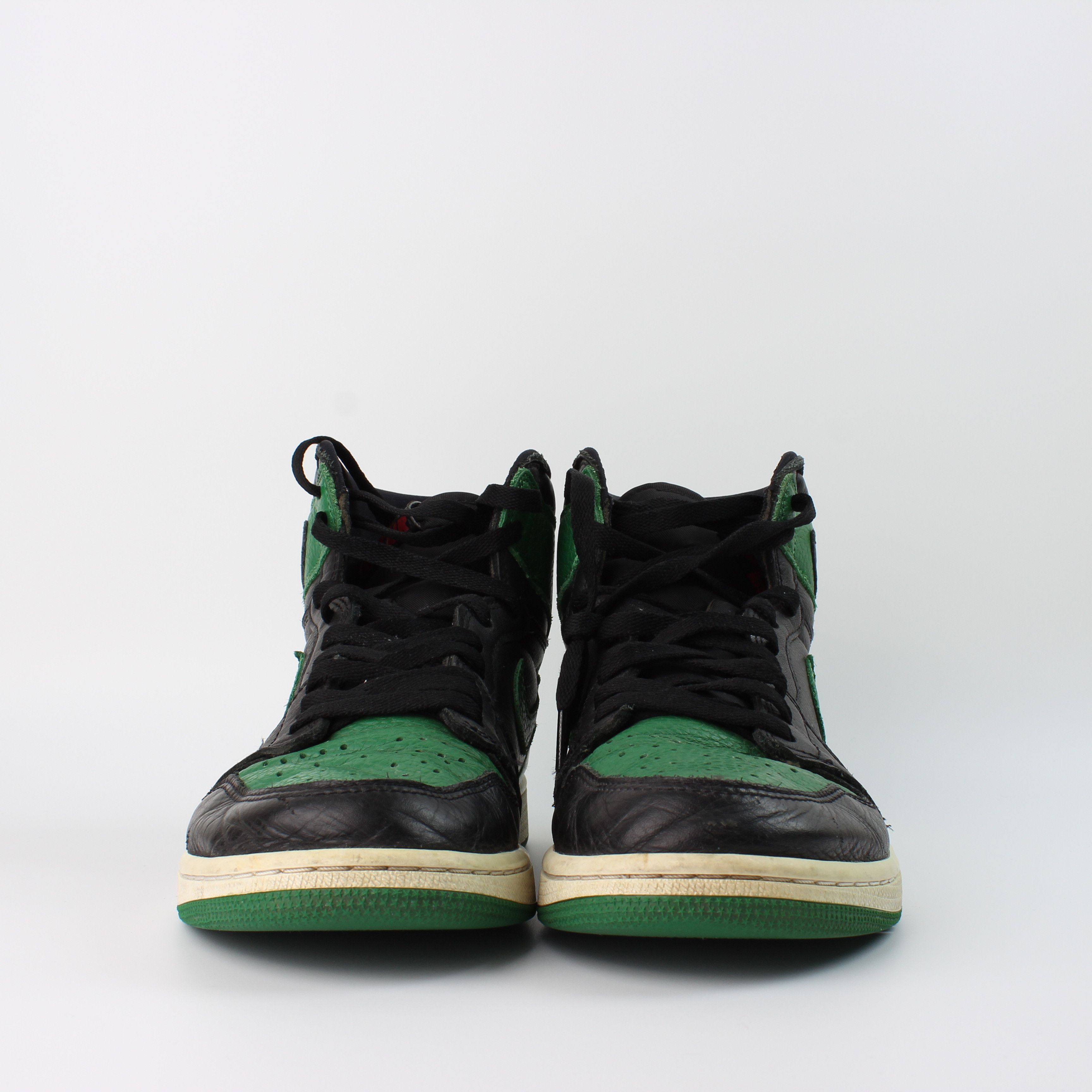 Nike Jordan 1 Retro High OG Pine Green Black 555088-030 Size US 9.5 / EU 42-43 - 2 Thumbnail