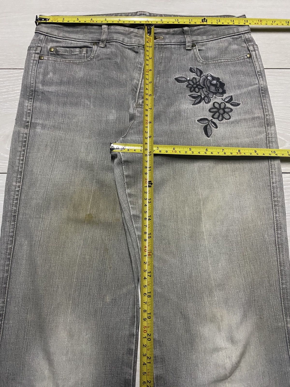 Japanese Brand Vintage Japanese Gerald Darel Grey Embroidery Flare Jeans Size US 30 / EU 46 - 13 Thumbnail