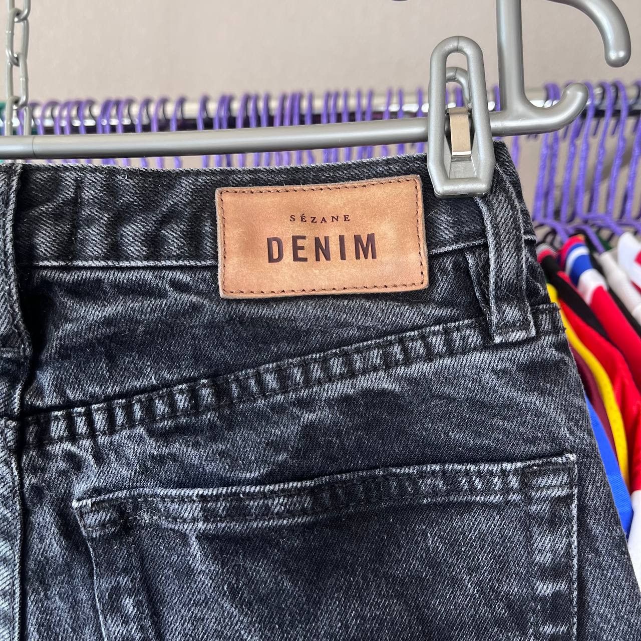 Sezane Sezane Denim Black Faded Pants Jeans Size 27 Size 27" / US 4 / IT 40 - 5 Thumbnail