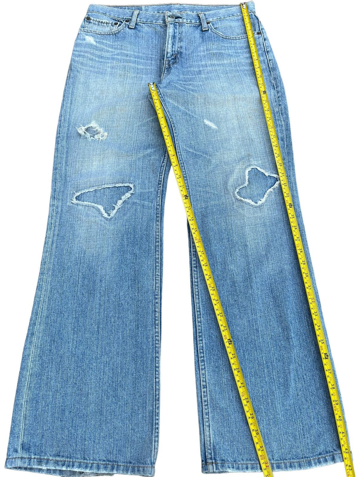 Levi's Vintage Clothing × Vintage Vintage Y2K Levi’s Grunge Blue Washed Distressed Baggy Jeans Size US 35 - 13 Thumbnail