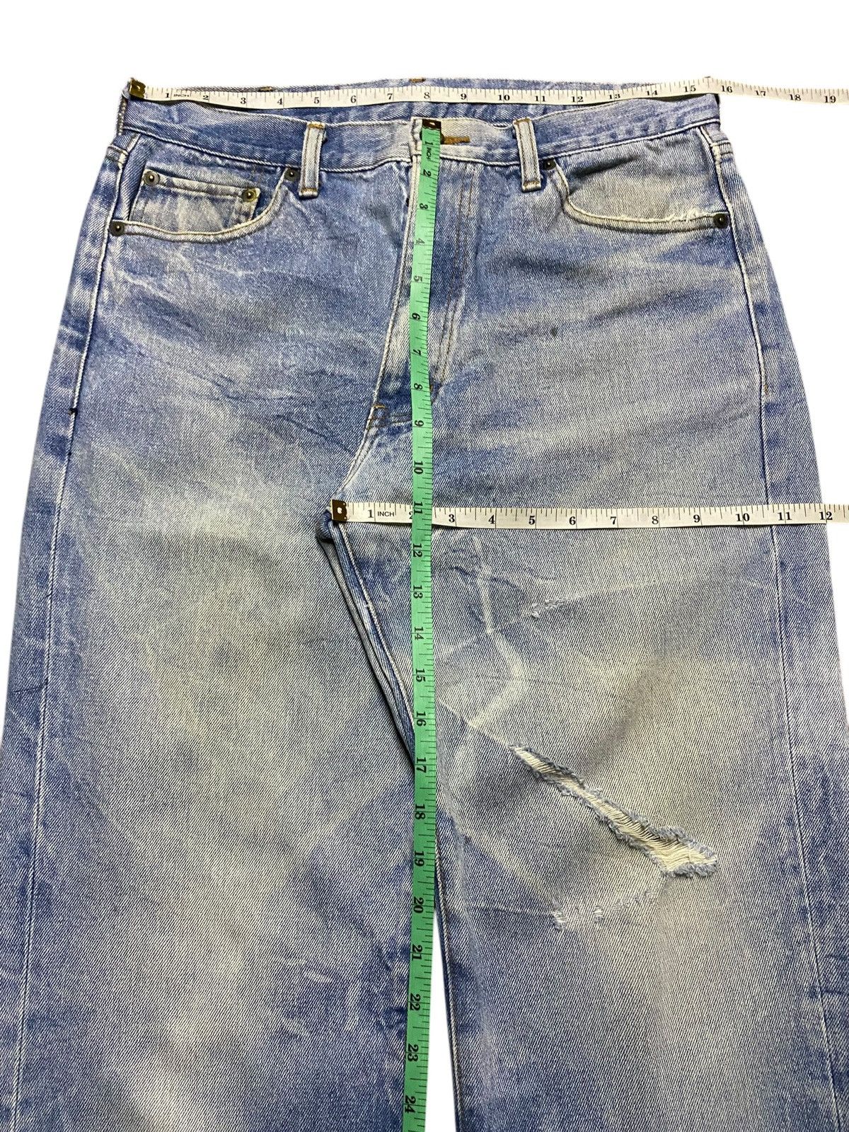 Japanese Brand Vintage Japanese Brand Bleach Distressed Loose Jeans Size US 31 - 14 Thumbnail