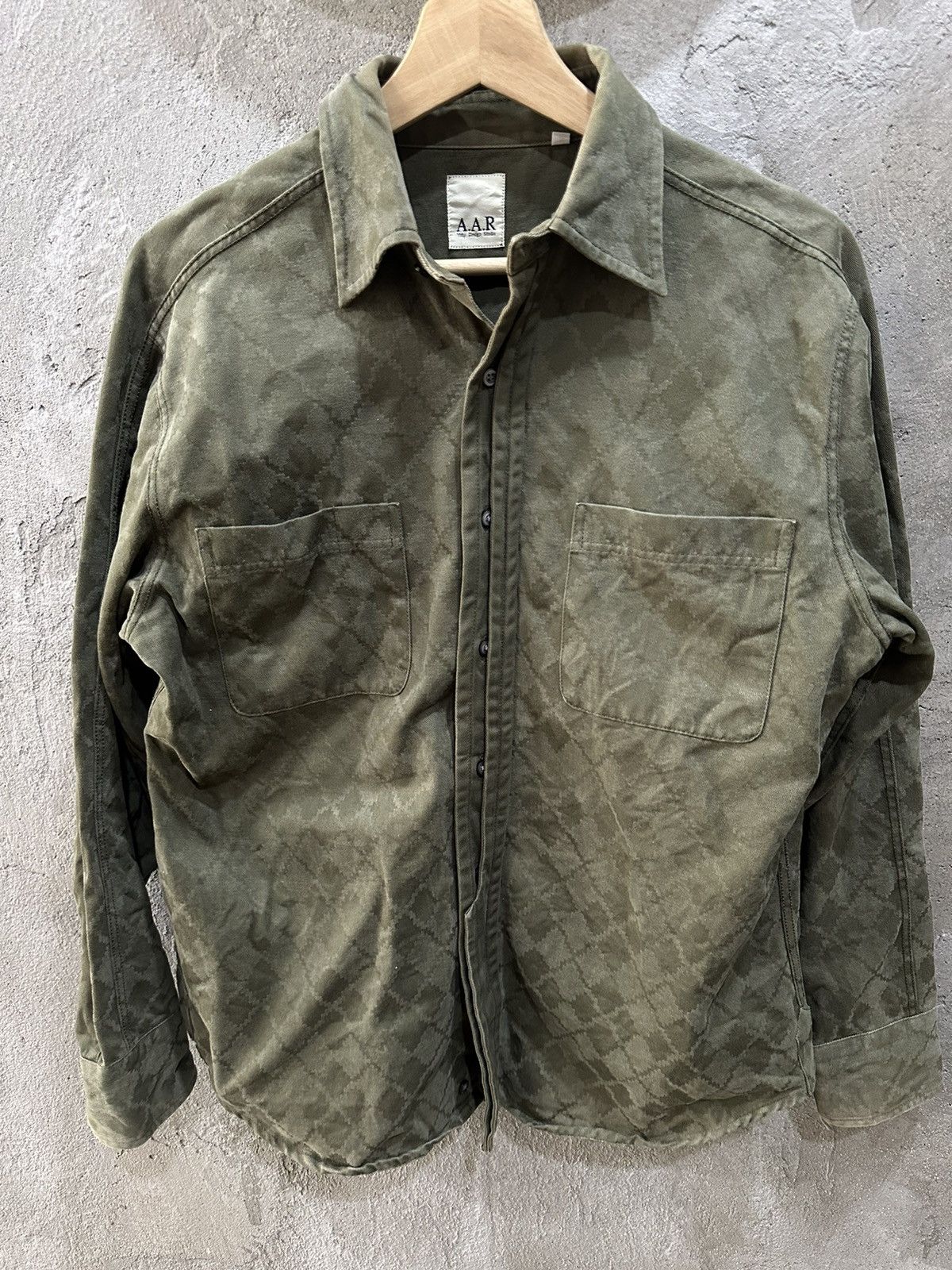 Yohji Yamamoto 1990 Yohji Yamamoto AAR Yohji Studio Rare Printed Army Shirt Size US M / EU 48-50 / 2 - 3 Thumbnail