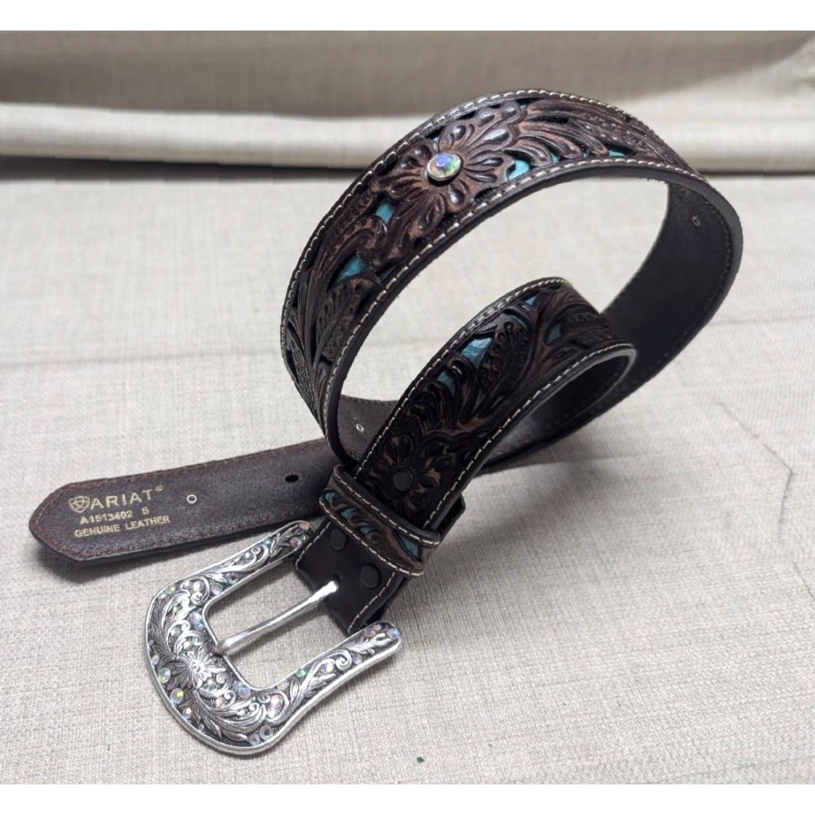 Ariat VINTAGE Ariat belt TOOLED leather WESTERN floral STUDDED buckle 30 brown belt Adult Men XS? Size 30 - 6 Thumbnail