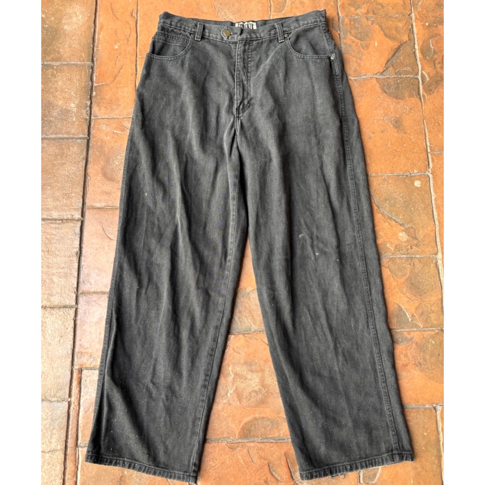 Vintage VINTAGE 90s Forenza Jeans Women’s 18x30 Baggy Zipper Pockets Grunge Emo Denim Black 100% Cotton Jeans Women’s Size 18 Inseam 27.5 in Size 24" / US 00 / IT 34 - 2 Thumbnail