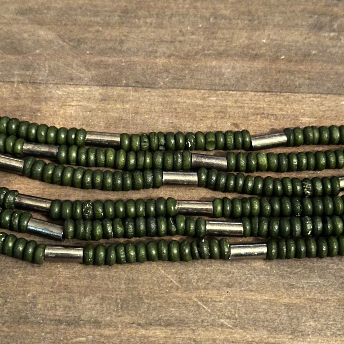 Vintage Vintage multi strand olive coconut Heishi bead necklace Size ONE SIZE - 3 Thumbnail