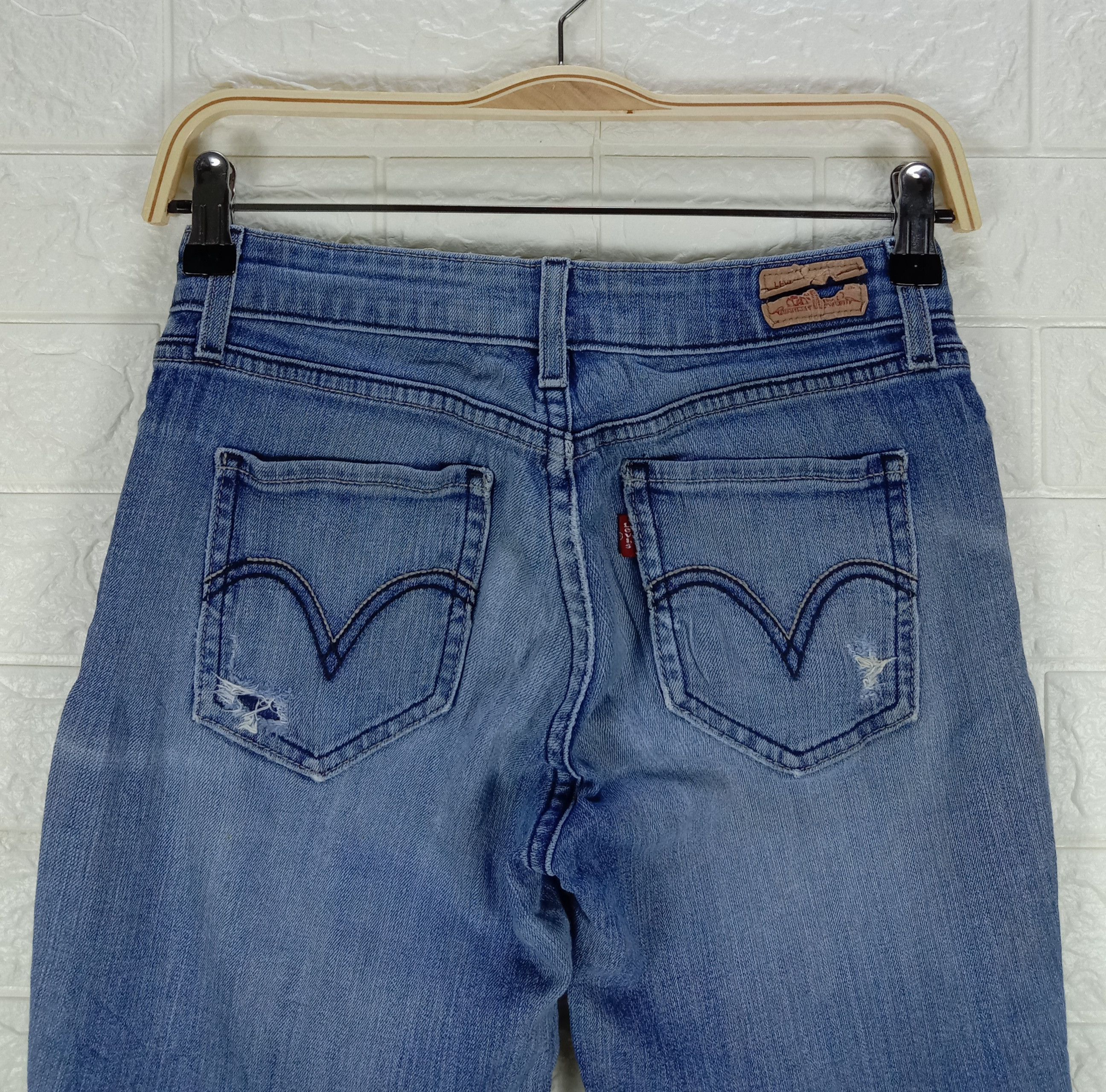 Levi's Vintage Levi's 528 Curvy Cut Jeans Size 26" / US 2 / IT 38 - 6 Thumbnail