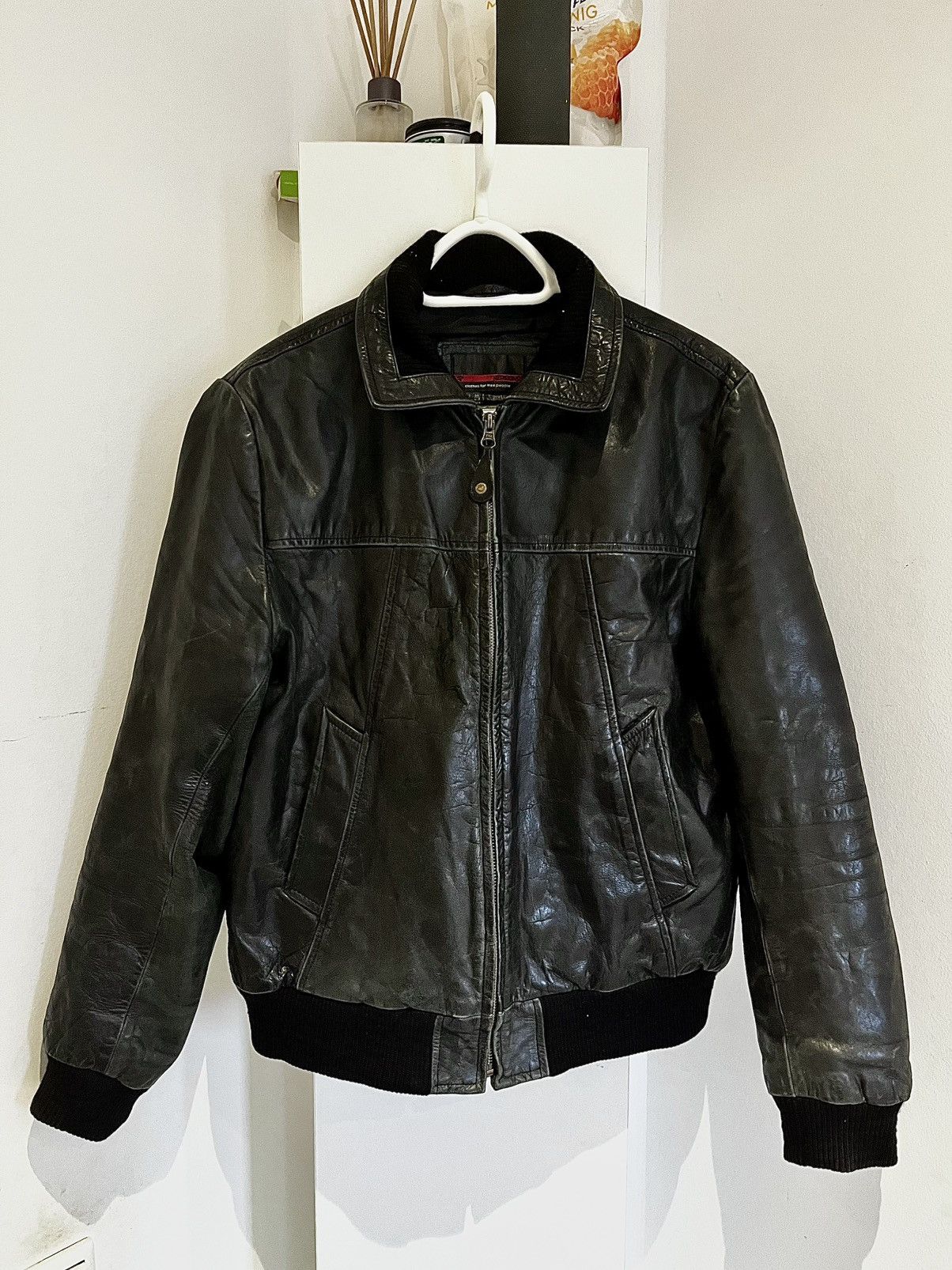 Other Vintage Redskins Leather Bomber Jacket Black (L) Size US L / EU 52-54 / 3 - 1 Thumbnail