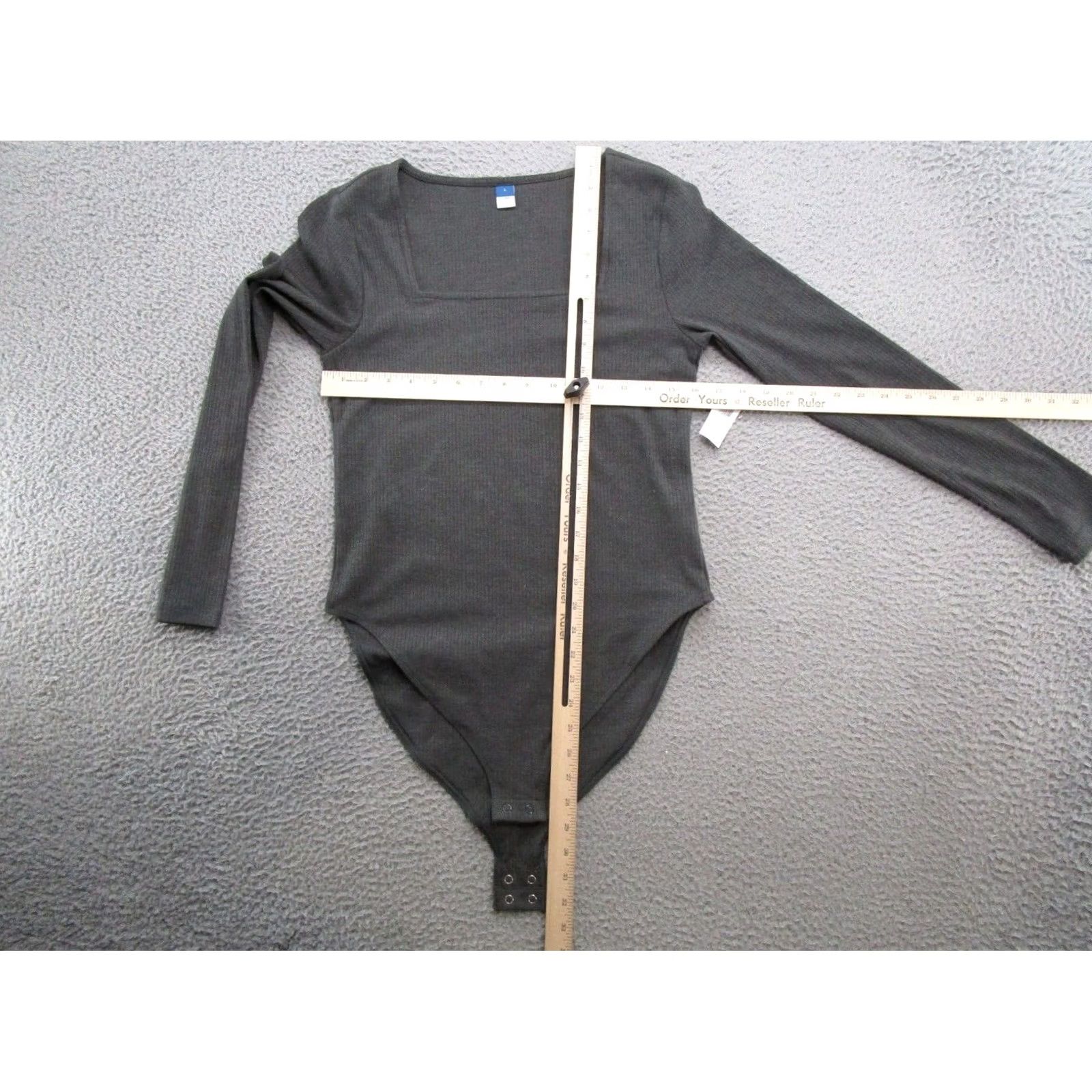 Old Navy Old Navy Gray Long Sleeve Shirt Top Square Neck Snap L Women's Shirt Top New Size L / US 10 / IT 46 - 5 Thumbnail