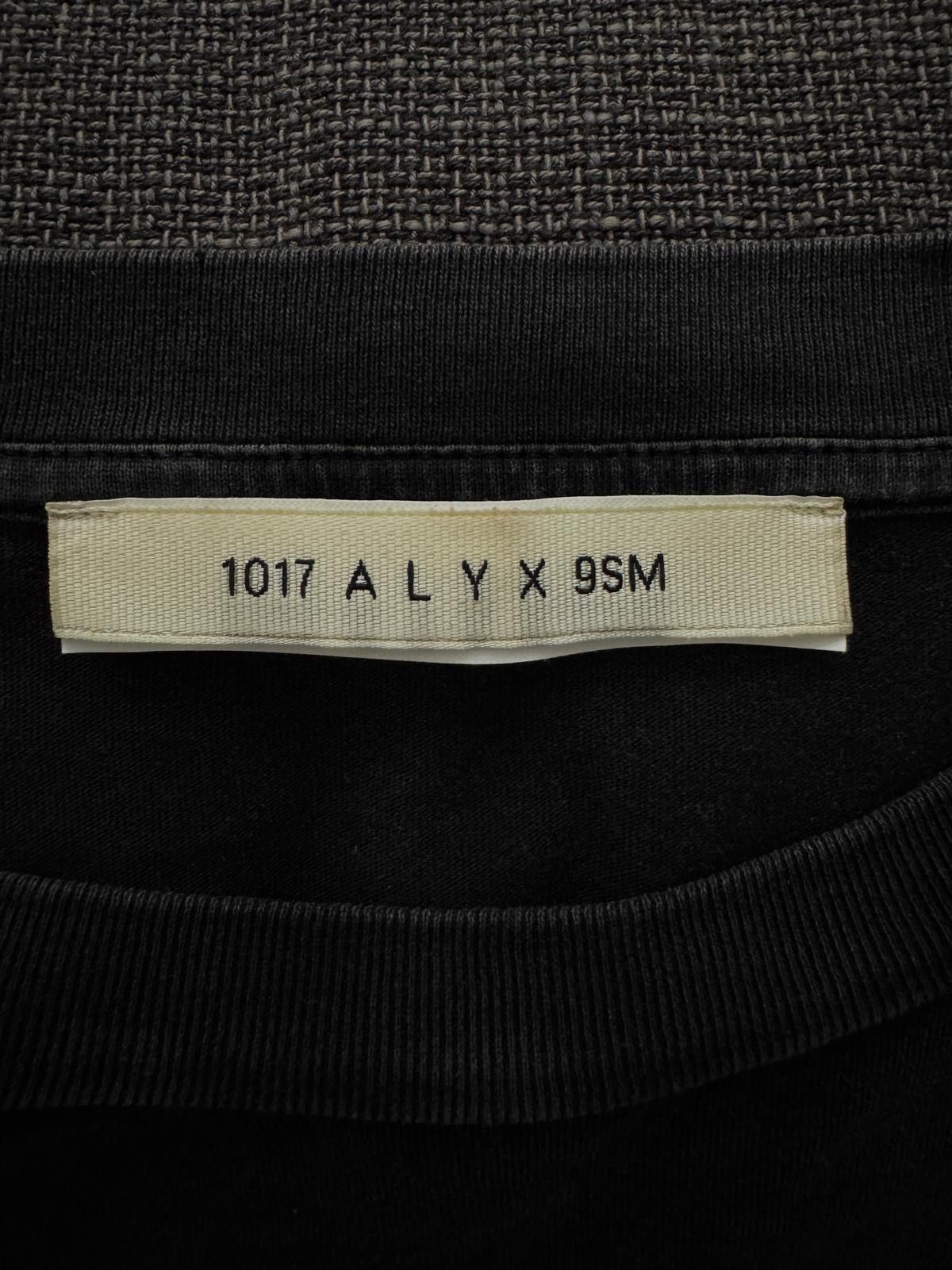 1017 ALYX 9SM 1017 ALYX 9SM Oversized Logo T-Shirt Size US L / EU 52-54 / 3 - 3 Thumbnail
