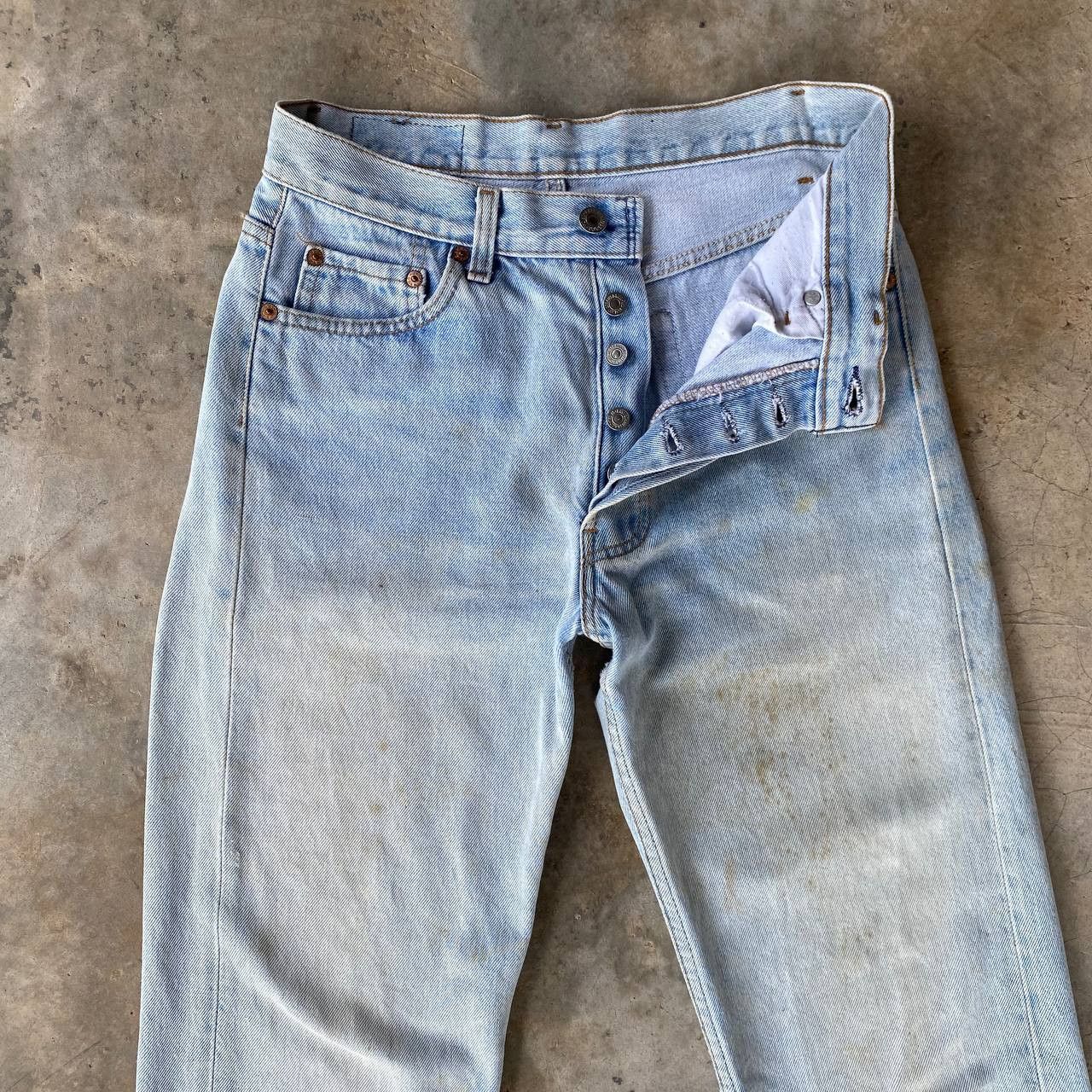 Levi's Vintage Clothing Vintage 90s Levi's 501 Distressed Dirty Wash Faded Grunge Size US 29 - 8 Thumbnail