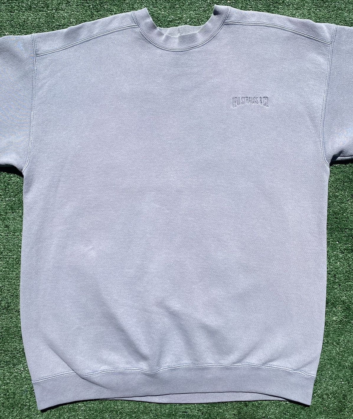 Levi's Vintage 80’s Levis Embroidered Lavender Sweatshirt Men’s Lrg Size US L / EU 52-54 / 3 - 4 Thumbnail