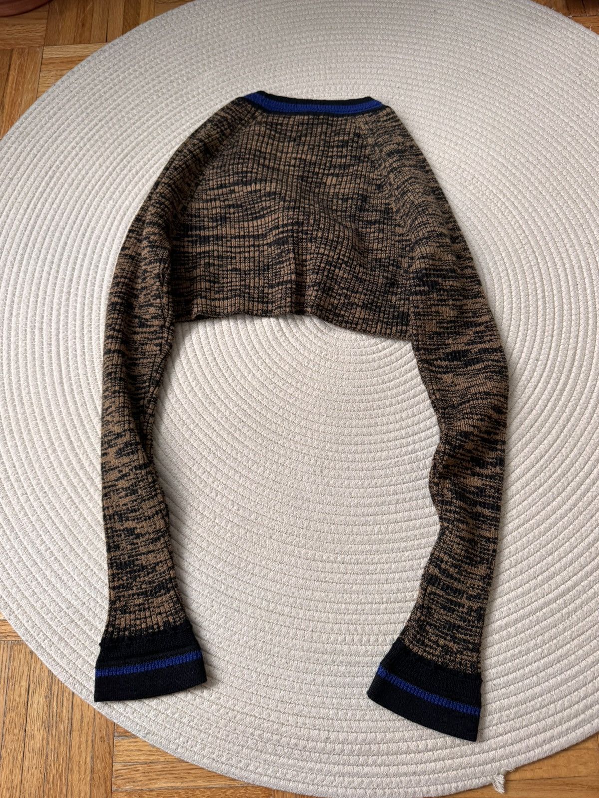 Heaven by Marc Jacobs Heaven by Marc Jacob’s cropped sweater size S Size S / US 4 / IT 40 - 4 Thumbnail