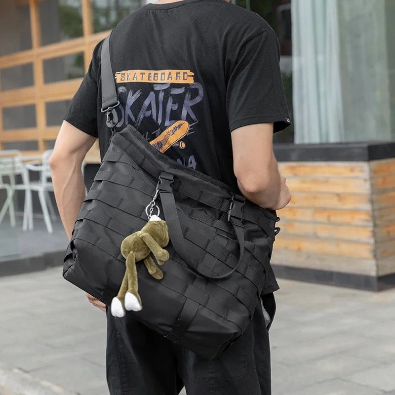Unisex Crossbody Shoulder Bag Large Capacity in Black, Men's