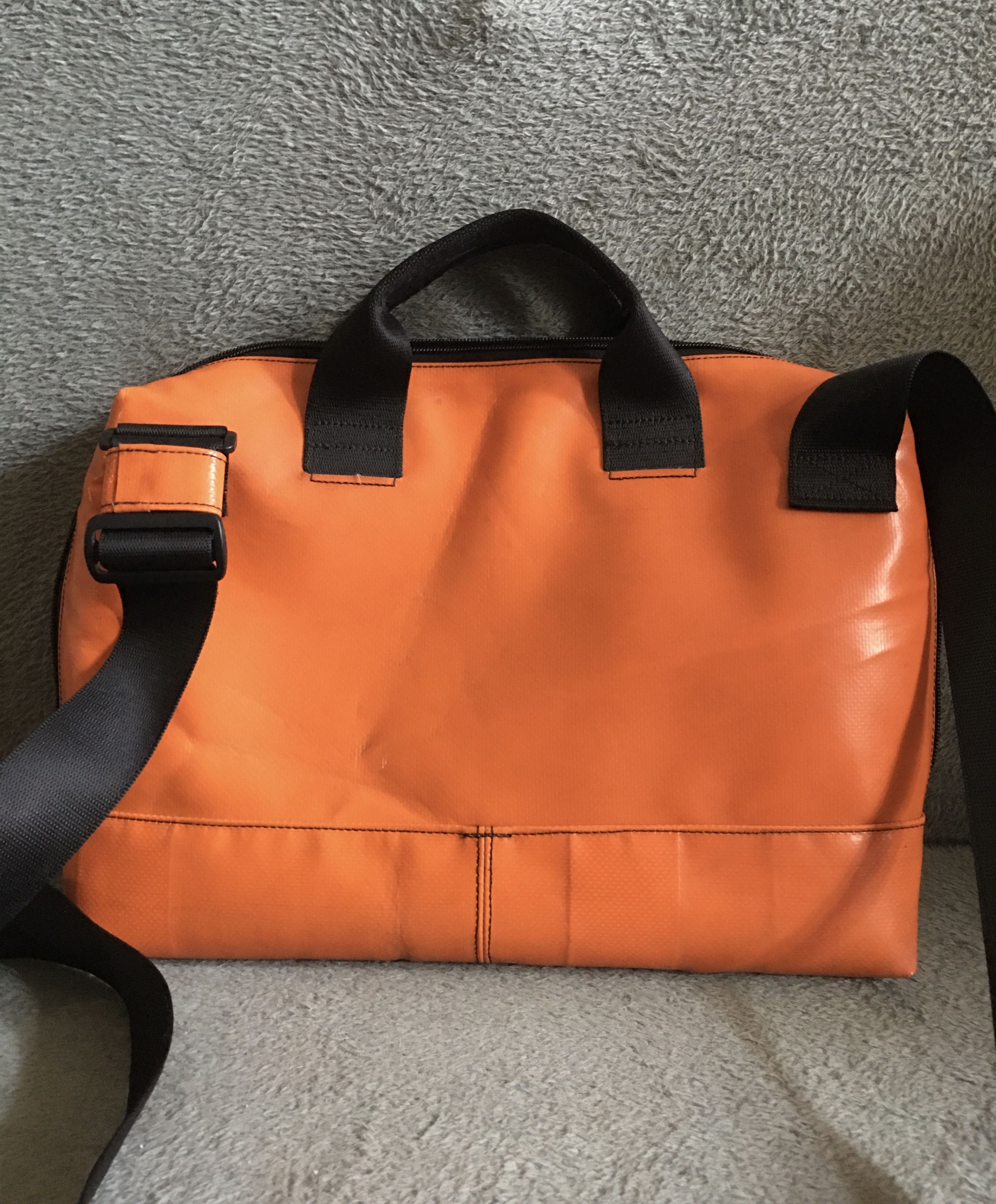 Freitag FREITAG F304 MOSS Orange Recycle Material Shoulder Bag Size ONE SIZE - 2 Thumbnail
