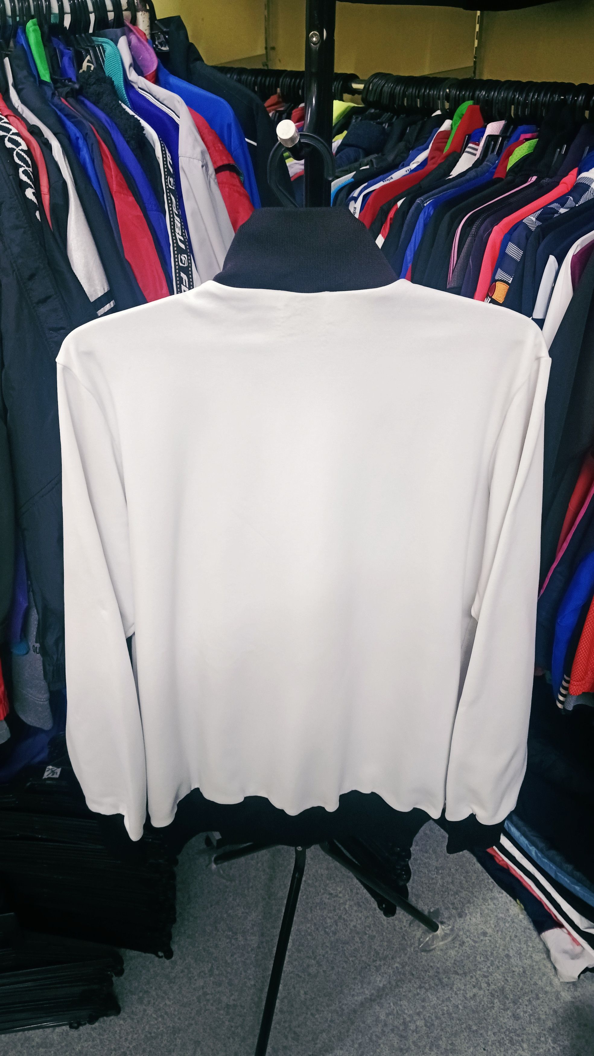 Adidas Vintage Adidas Real Madrid Sweater Size US L / EU 52-54 / 3 - 2 Thumbnail