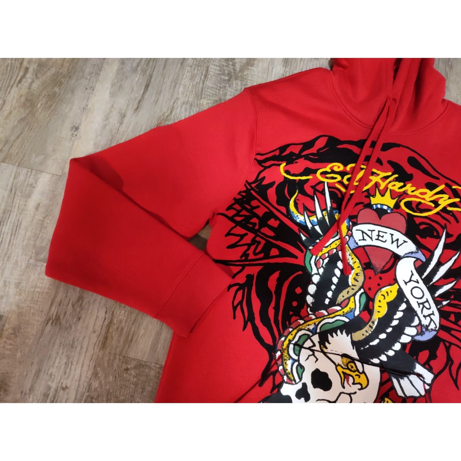 Ed Hardy Ed Hardy Men’s Hoodie Pullover New York Skull Snake Eagle Tiger Red Size L NWT Size US L / EU 52-54 / 3 - 5 Thumbnail
