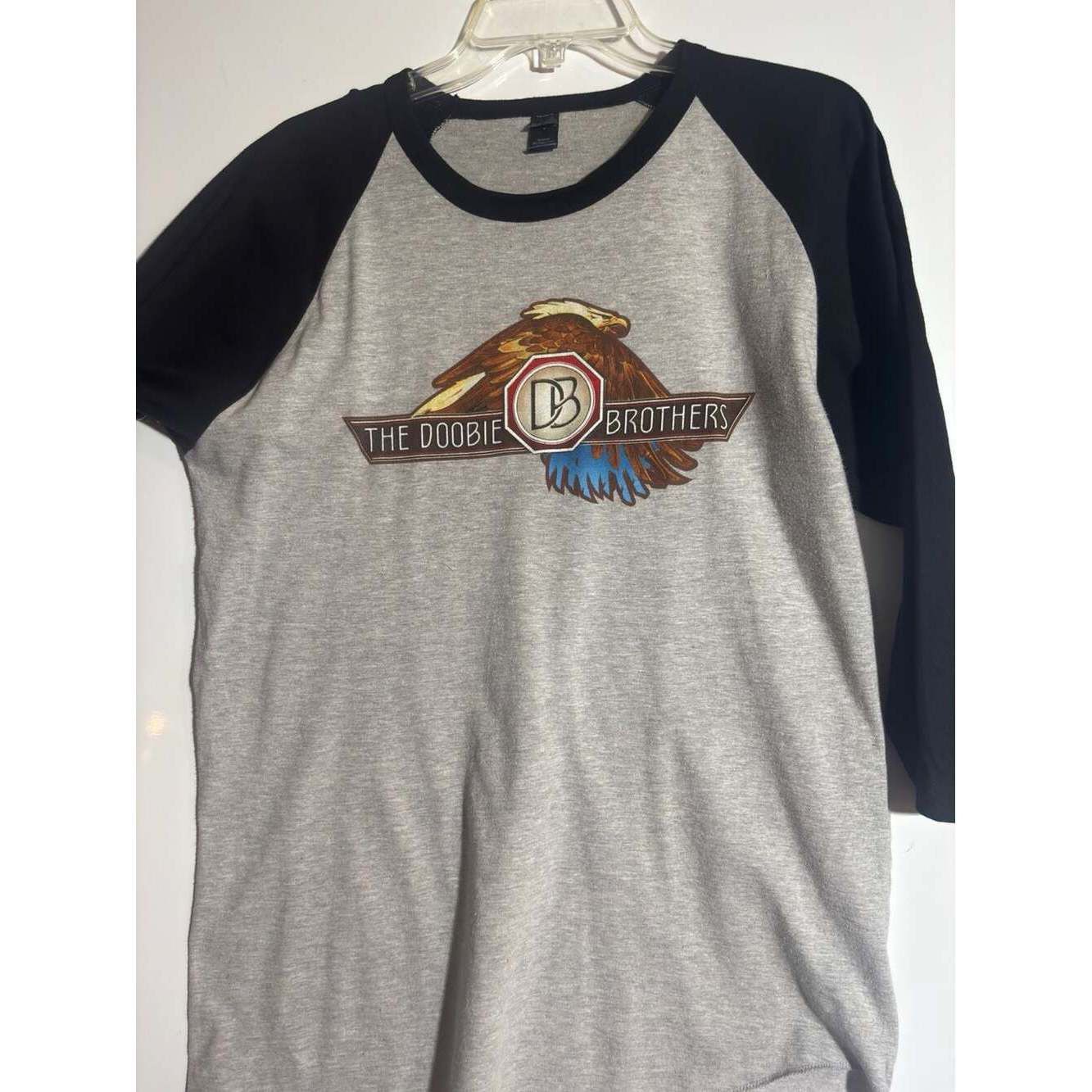 Tultex 2016 The Doobie Brothers Tour Men's Raglan Baseball T-Shirt Size US L / EU 52-54 / 3 - 1 Thumbnail