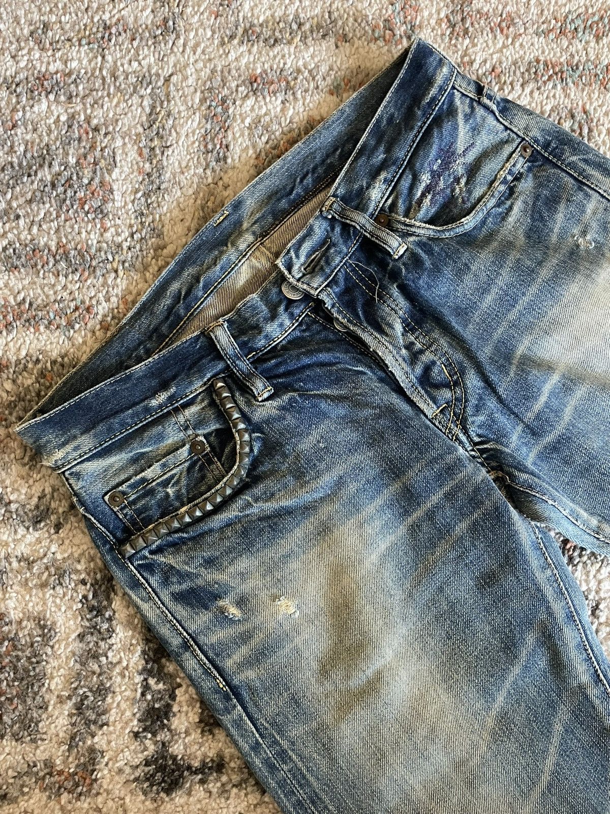 Hysteric Glamour Hysteric Glamour studded jeans Size US 28 / EU 44 - 2 Thumbnail