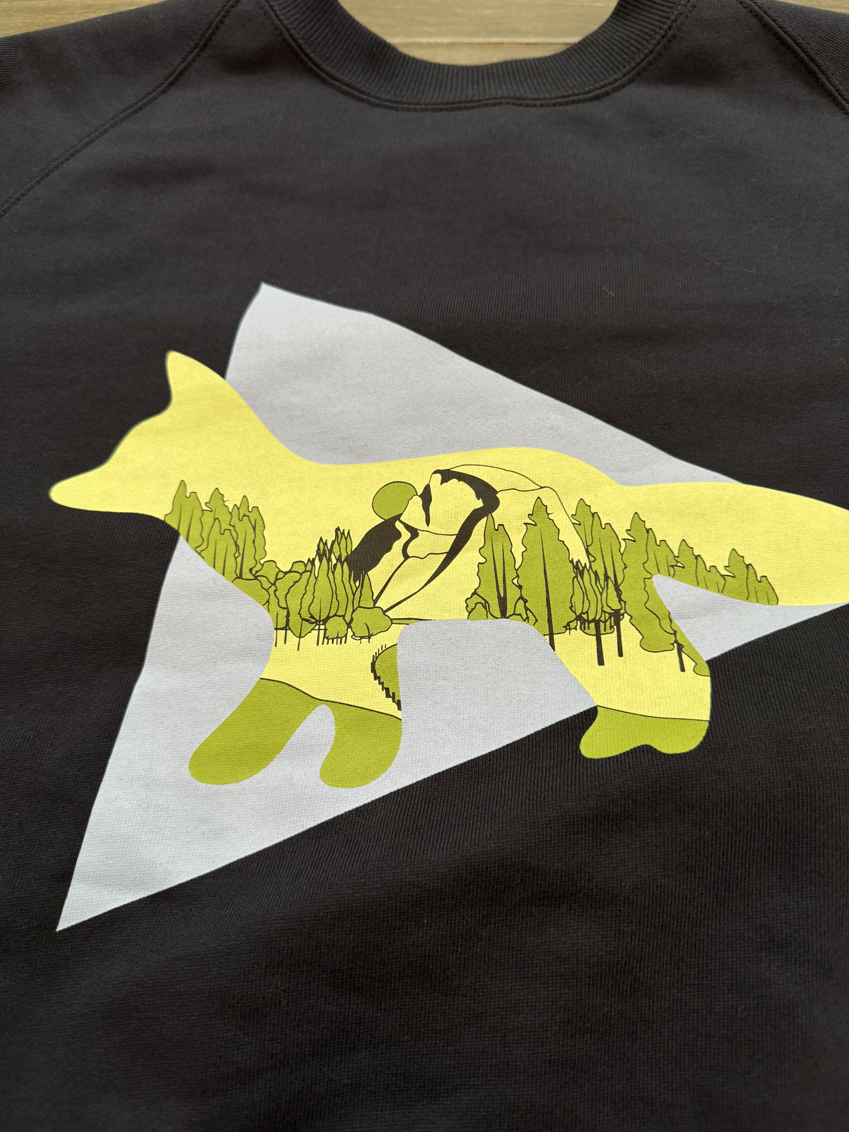 And Wander × Maison Kitsune and wander x Maison Kitsune Fox Logo Crewneck Size US XL / EU 56 / 4 - 3 Thumbnail