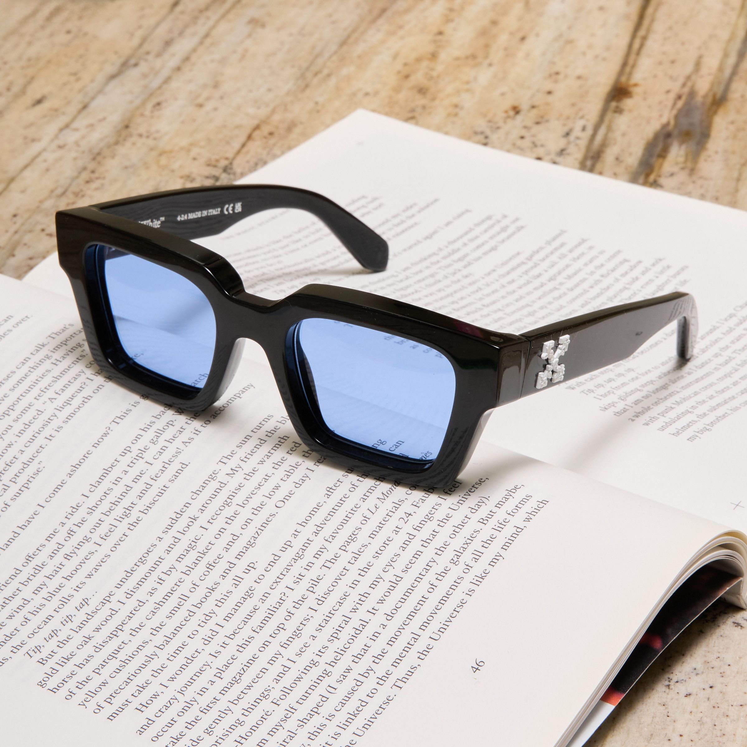 Off-White OFF WHITE Virgil Sunglasses BLACK/BLUE Size ONE SIZE - 1 Thumbnail