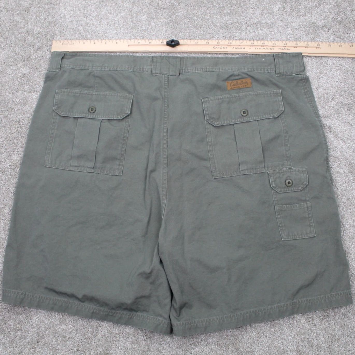 Vintage Cabela's Green 100% Cotton Cargo Shorts Mens 46 9" Inseam Pocket Pocket Canvas Regular Casual Workwear Vintage: No Size US 30 / EU 46 - 3 Thumbnail