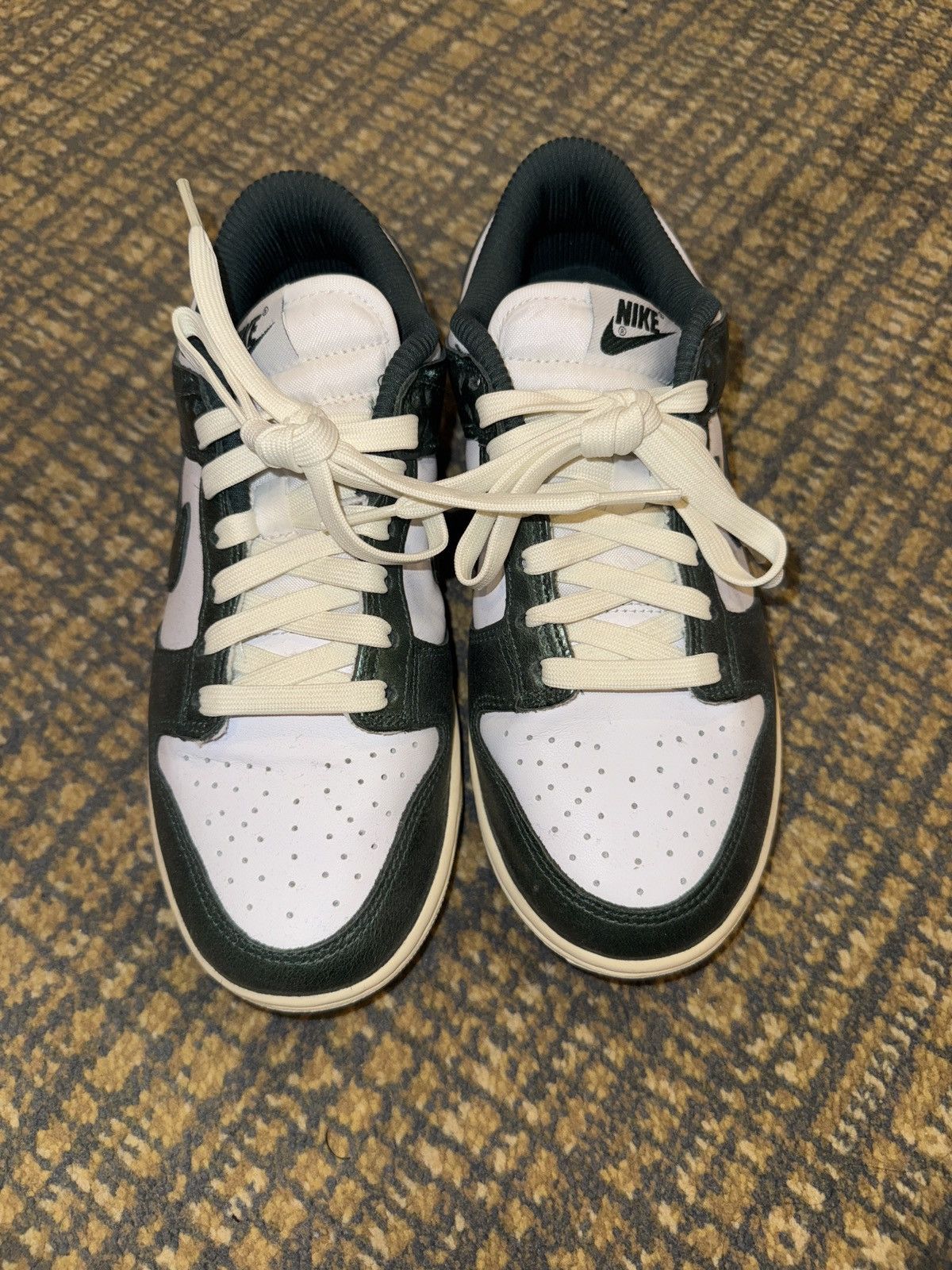 Nike Nike Dunk Low Vintage Green Size US 6.5 / IT 36.5 - 4 Thumbnail