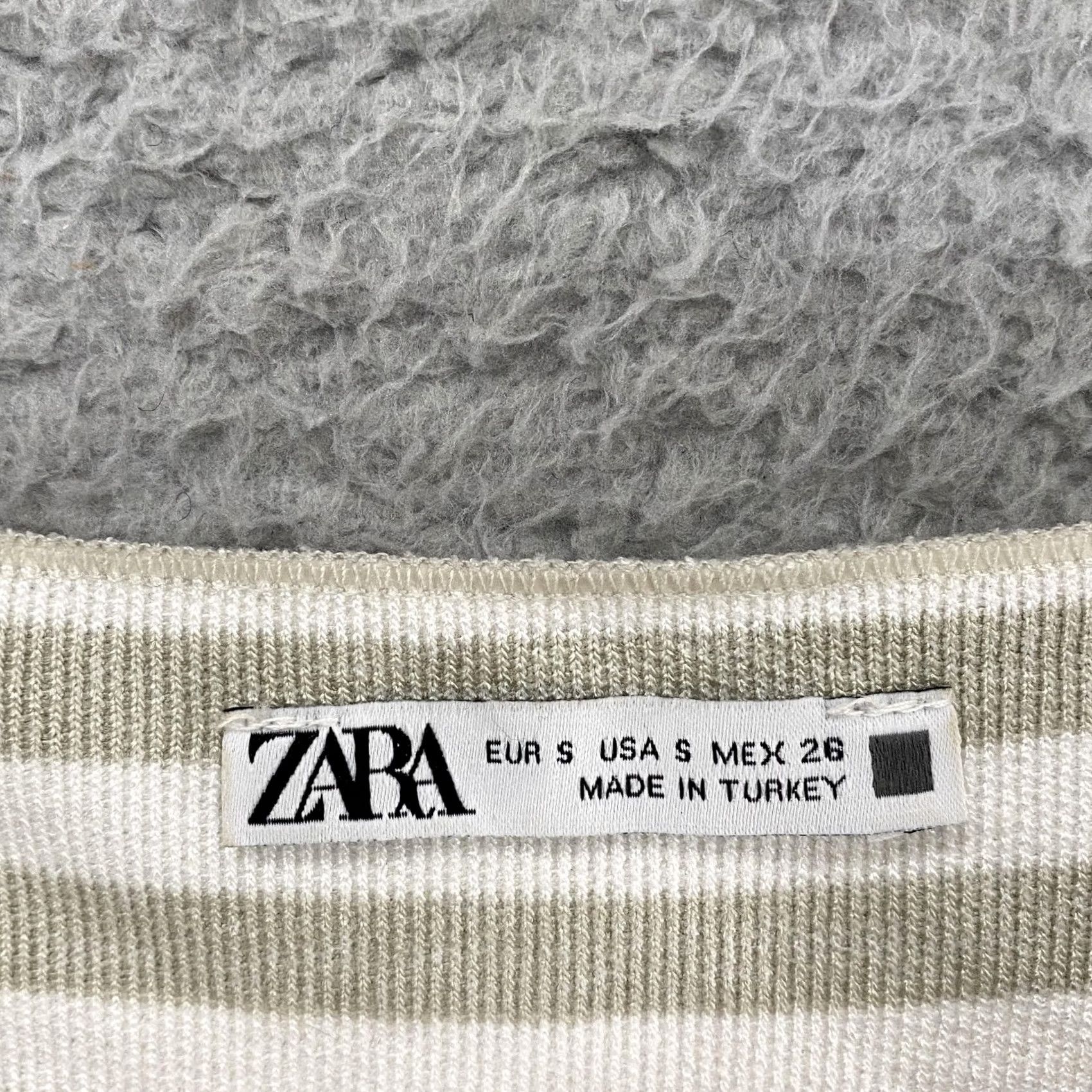 Zara VINTAGE Zara Dress Womens Small Beige White Stripe Ribbed Bodycon Tank Mini Knit Stretch Size S / US 4 / IT 40 - 6 Thumbnail