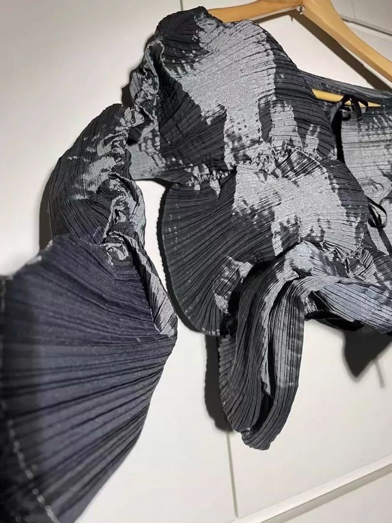 Issey Miyake Issey Miyake size:2 Black vintage short flower bud cardiga Size S / US 4 / IT 40 - 4 Thumbnail