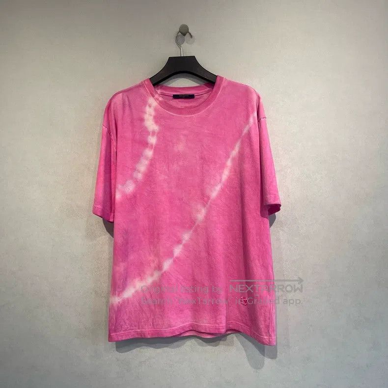 Louis Vuitton Louis Vuitton size 4l Tie-dyed pink short sleeve T-shirt Size US M / EU 48-50 / 2 - 1 Thumbnail