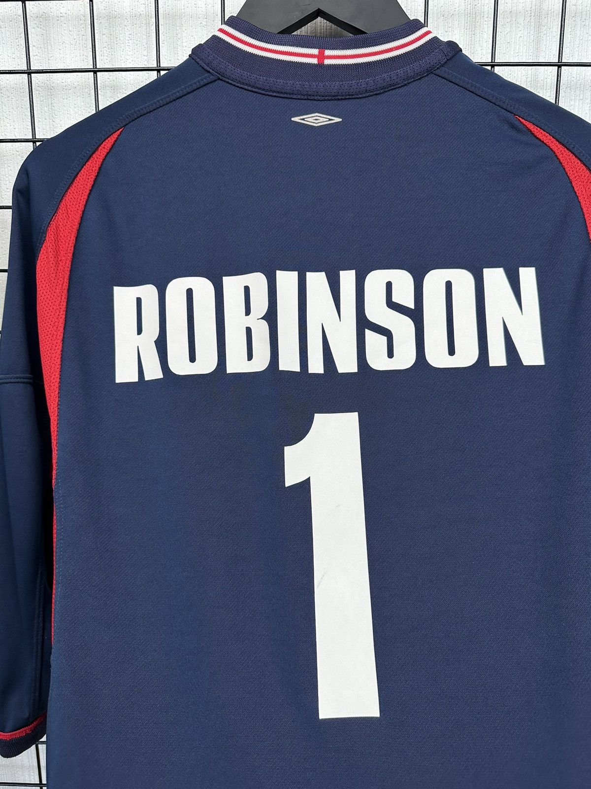 Umbro Paul Robinson England 2004 goalkeeper double sided jersey Size US S / EU 44-46 / 1 - 3 Thumbnail