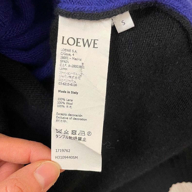 Loewe loewe Blue and black color-blocked round-neck wool sweater Size US S / EU 44-46 / 1 - 6 Thumbnail