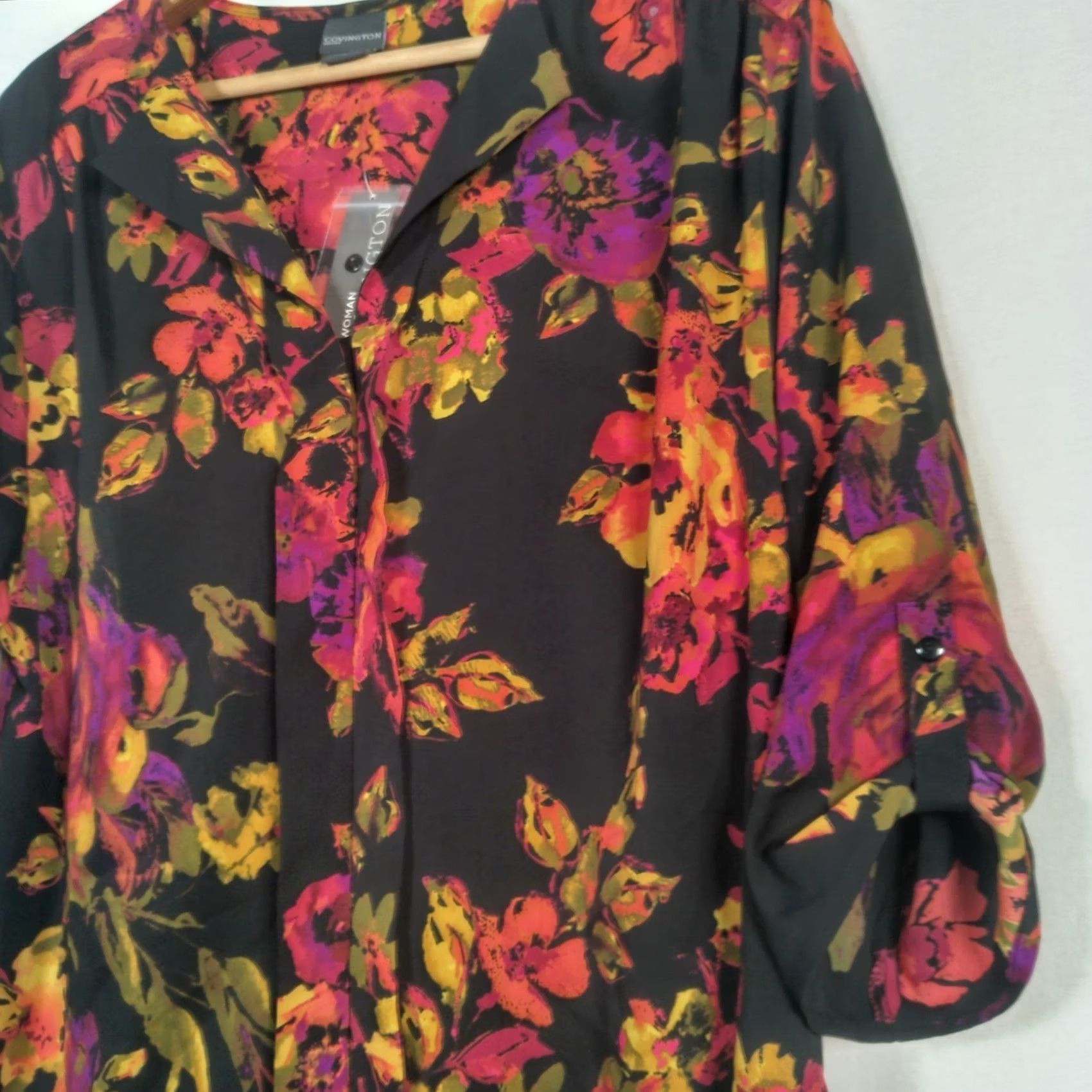Vintage VINTAGE Covington Blouse Shirt 1X Black Pink Salmon Floral 3/4 Roll Tab Sleeve Ladies Body Size XL / US 12-14 / IT 48-50 - 2 Thumbnail