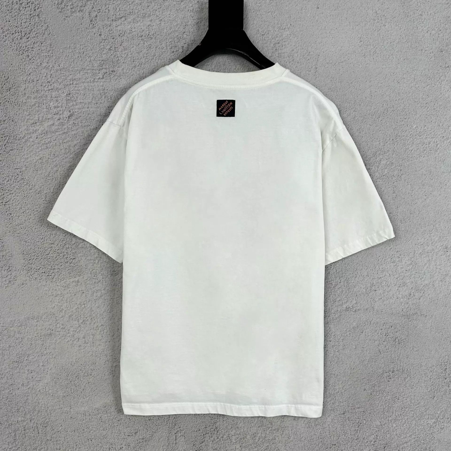 Louis Vuitton LV 25 White Floral Sequined Beaded Logo Short Sleeve Tee XXL Size US XXL / EU 58 / 5 - 2 Thumbnail