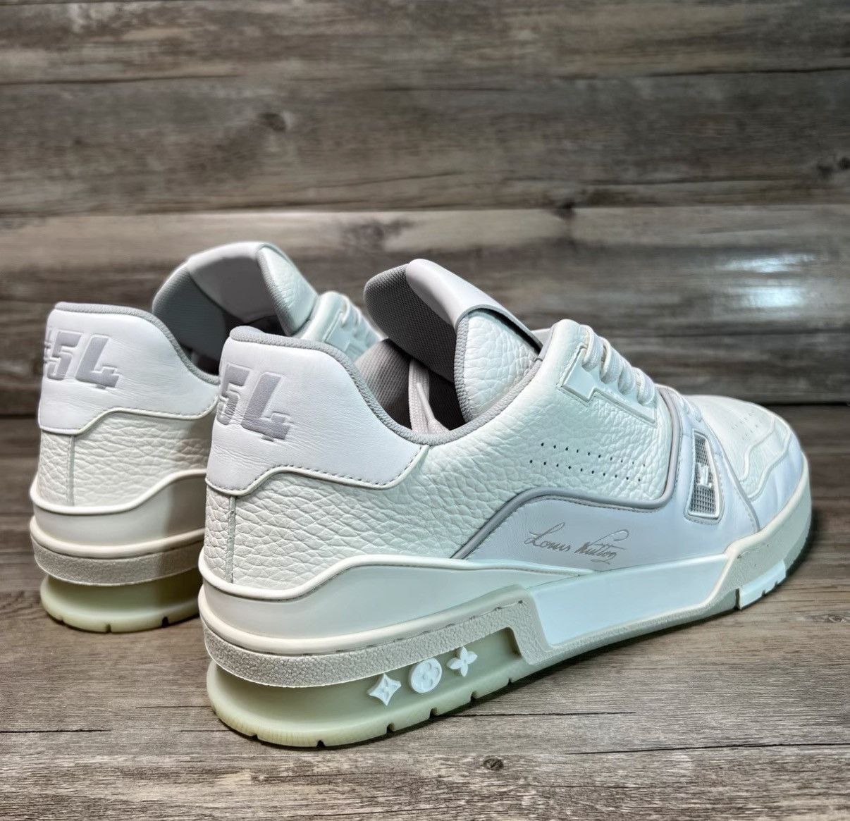 Louis Vuitton Louis Vuitton LV Trainer Sneakers in Gray White Size US 8.5 / EU 41-42 - 3 Thumbnail