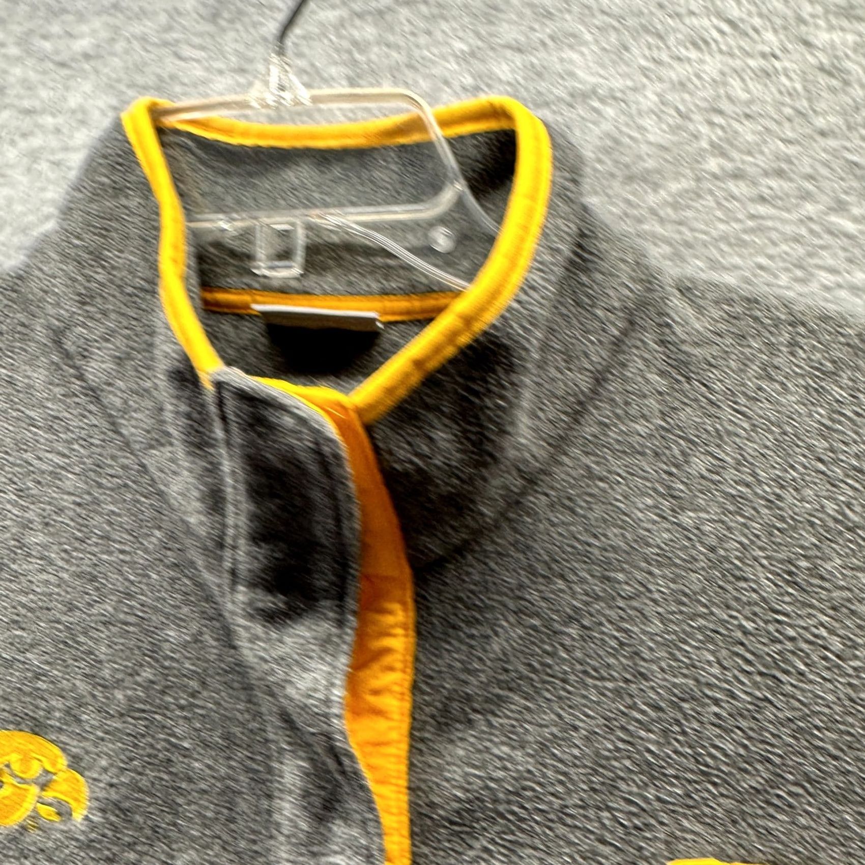 Vintage Columbia Sweatshirt Womens Large Gray Yellow Fleece Mock Neck Pullover Casual 90s Outdoor Fishing Size L / US 10 / IT 46 - 7 Thumbnail