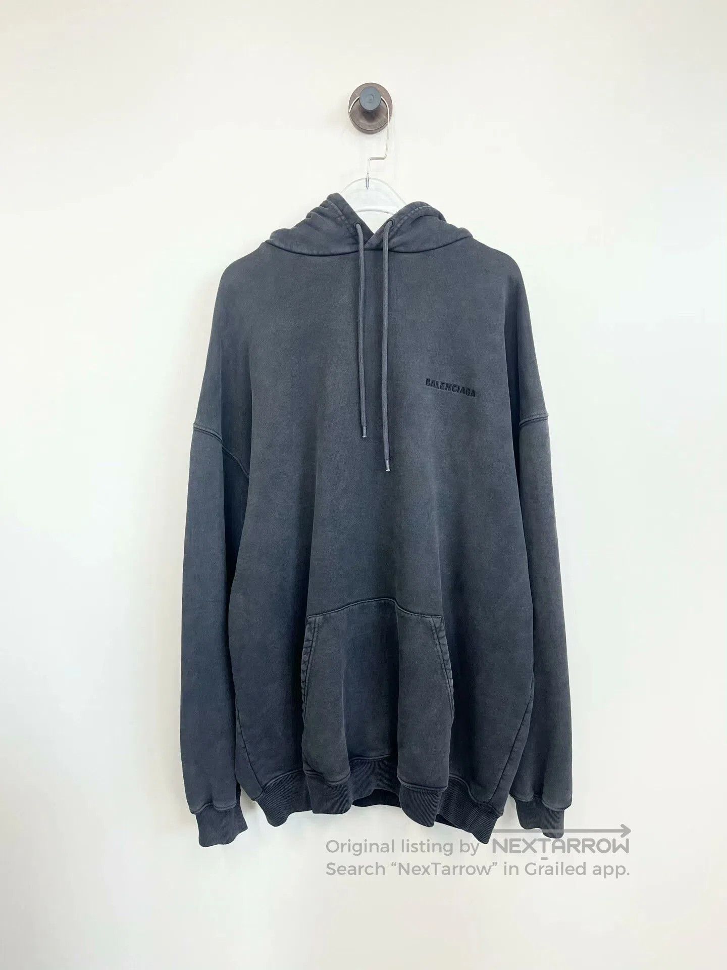 Balenciaga Balenciaga Gray Distressed Logo Hoodie. Size US M / EU 48-50 / 2 - 1 Thumbnail