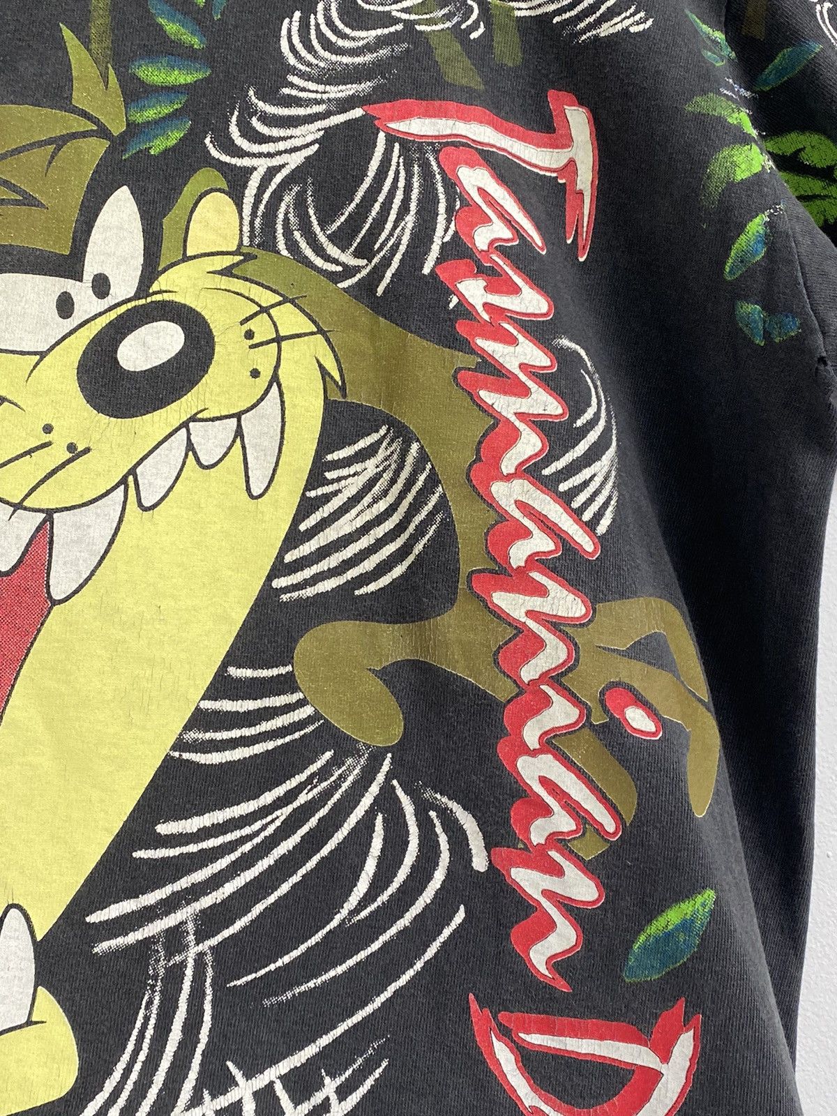 Cartoon Network × Vintage Vintage 1993 Looney Tunes Tasmanian Devil All Overprint Tee Size US L / EU 52-54 / 3 - 13 Thumbnail