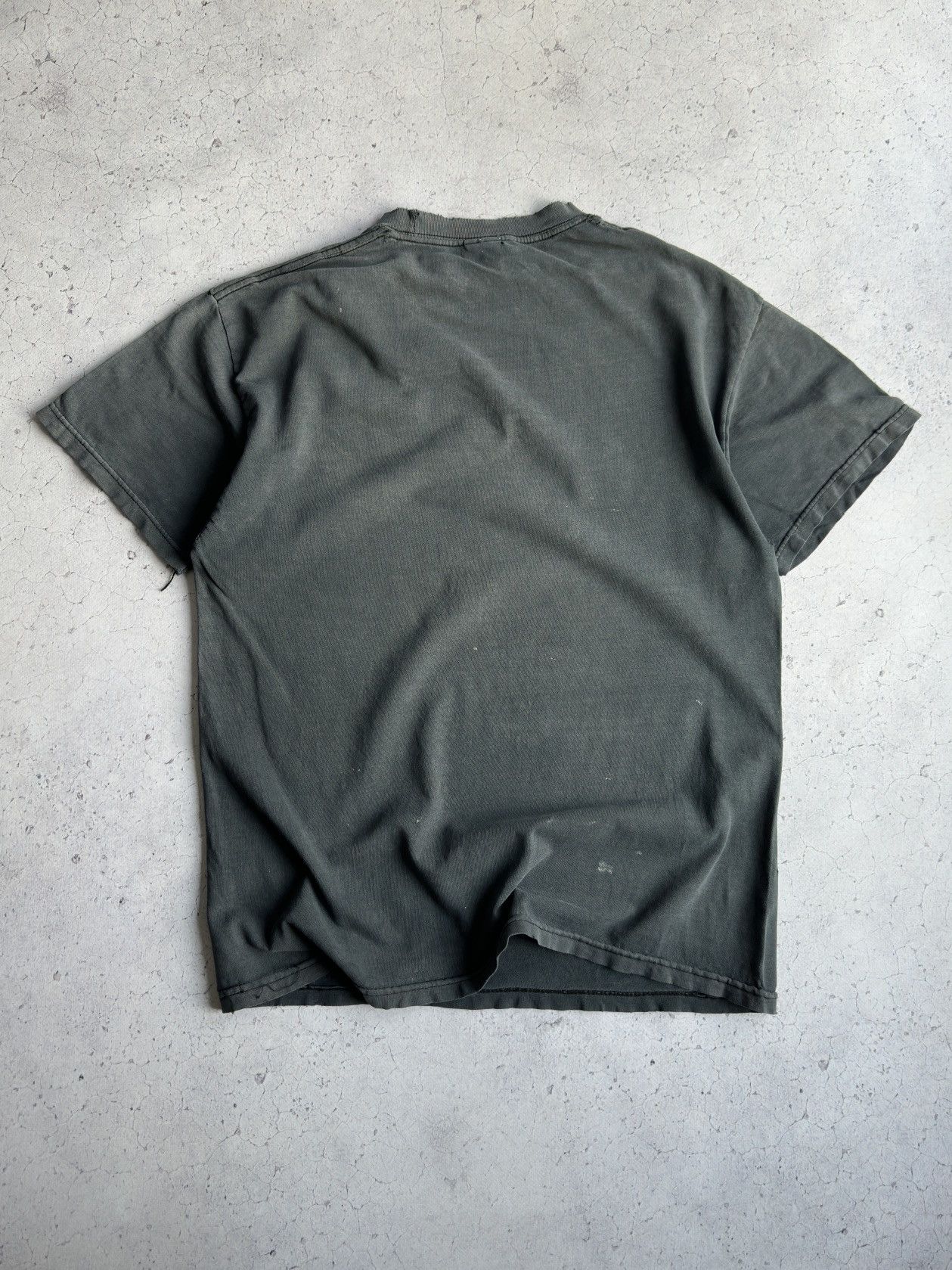 Band Tees Vintage 2000’s Chimaira Black Heavy Metal Faded Tee Size US L / EU 52-54 / 3 - 8 Thumbnail