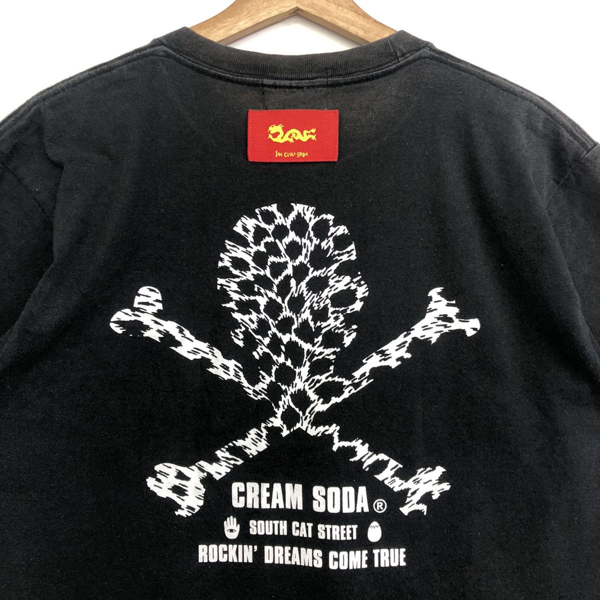 If Six Was Nine Cream Soda South Cat Street Sunfaded Punk Tshirt Size US M / EU 48-50 / 2 - 11 Thumbnail