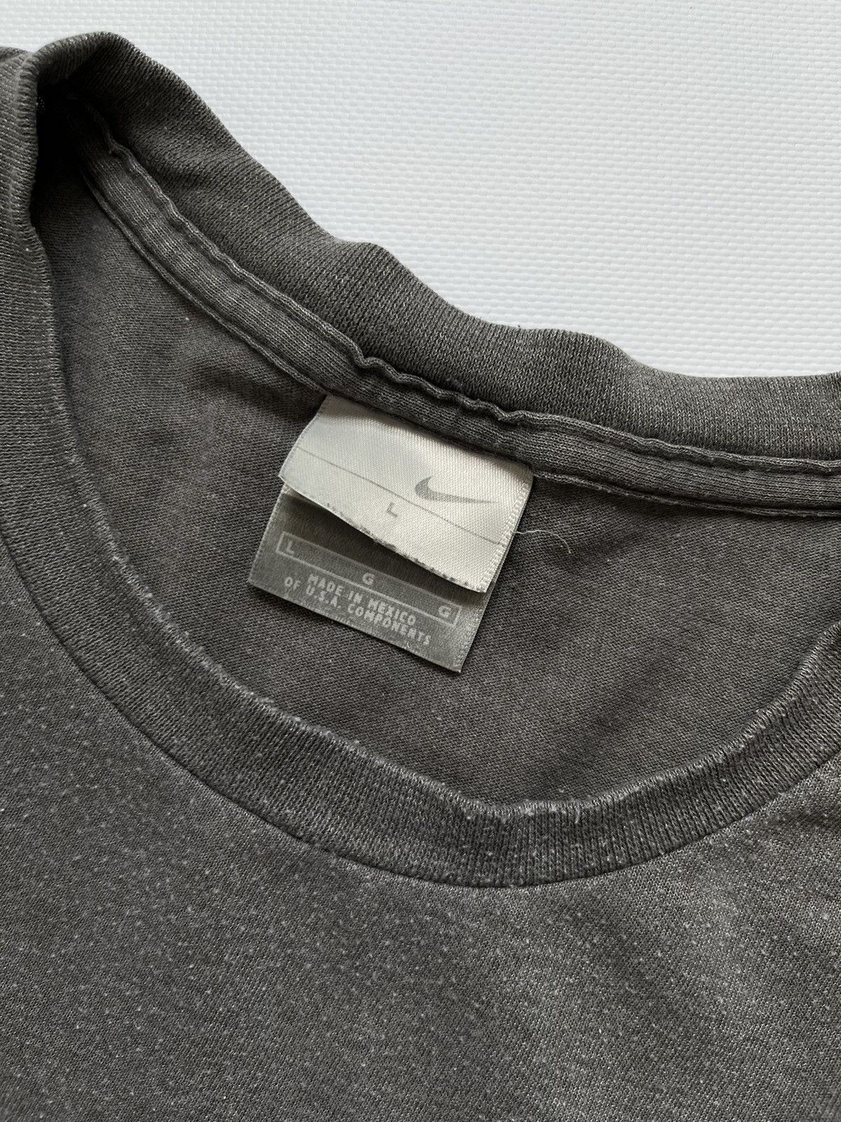 Nike × Vintage NIKE Vintage Y2K Big Logo Bubble Print Tee Shirt Size US L / EU 52-54 / 3 - 8 Thumbnail
