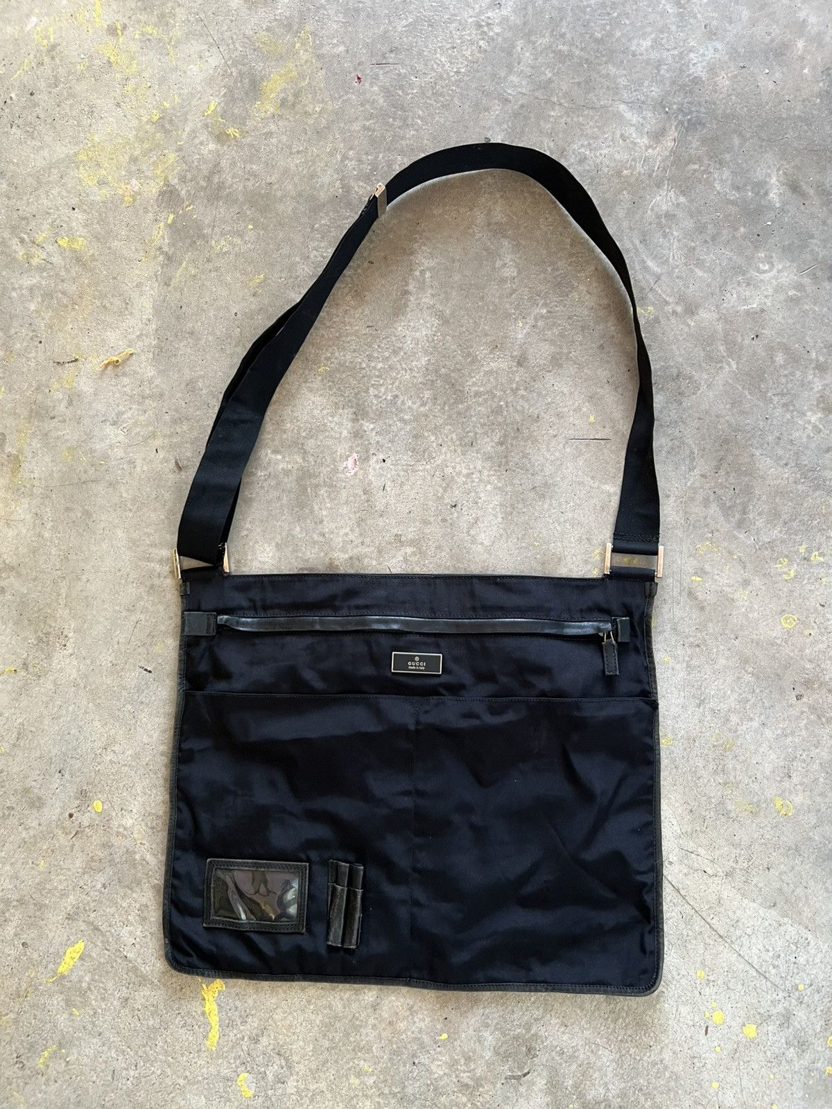 Gucci Gucci Vintage Canvas Leather Shoulder Bag Size ONE SIZE - 1 Thumbnail