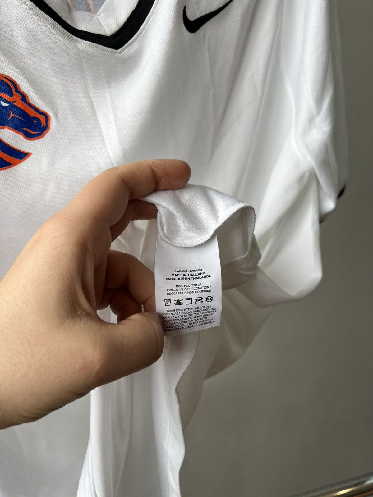 Nike NIKE BOISE STATE BRONCOS BASEBALL JERSEY SHIRT MEN’S NWT NEW Size US M / EU 48-50 / 2 - 12 Thumbnail