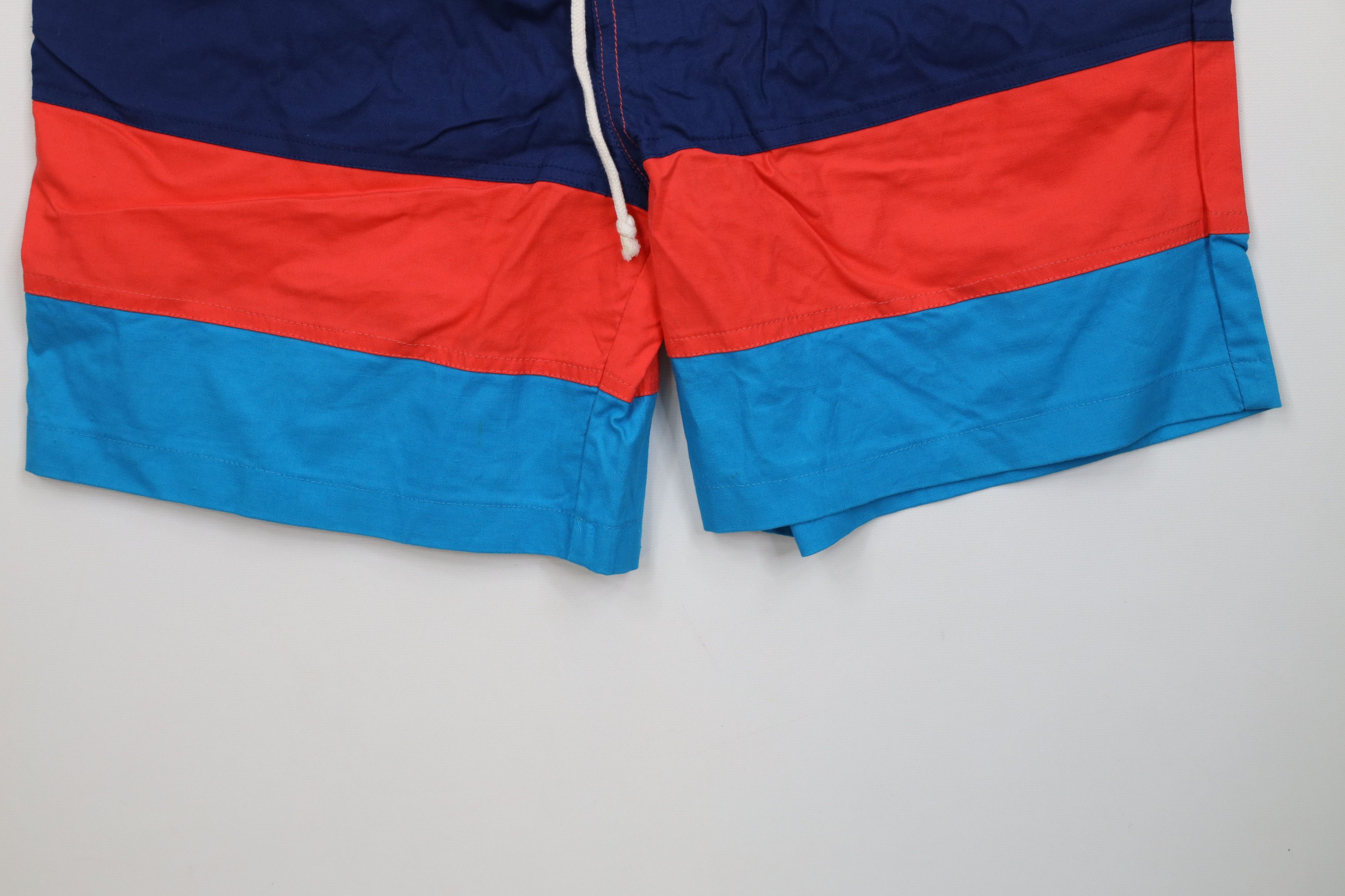 Vintage Vintage 90s Streetwear Block Lined Shorts Trunks Cotton Size US 32 / EU 48 - 4 Thumbnail
