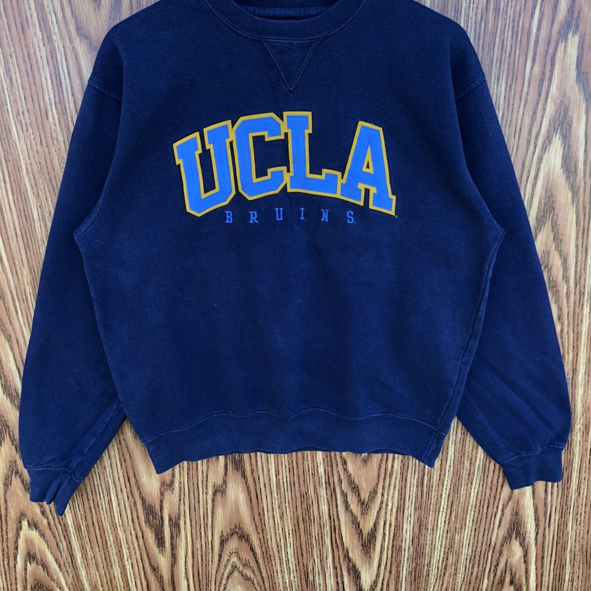 Other Vintage UCLA Bruins Pullover Sweatshirt Size US S / EU 44-46 / 1 - 4 Thumbnail