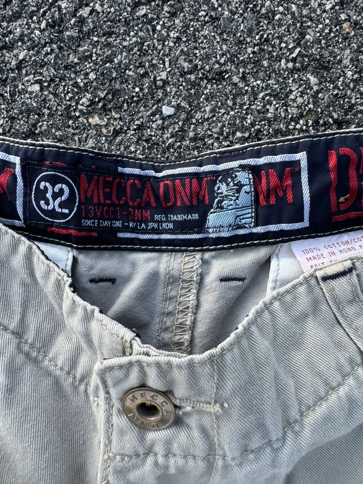 Mecca × Vintage Vintage Mecca Shorts Baggy Y2K Size US 32 / EU 48 - 7 Thumbnail