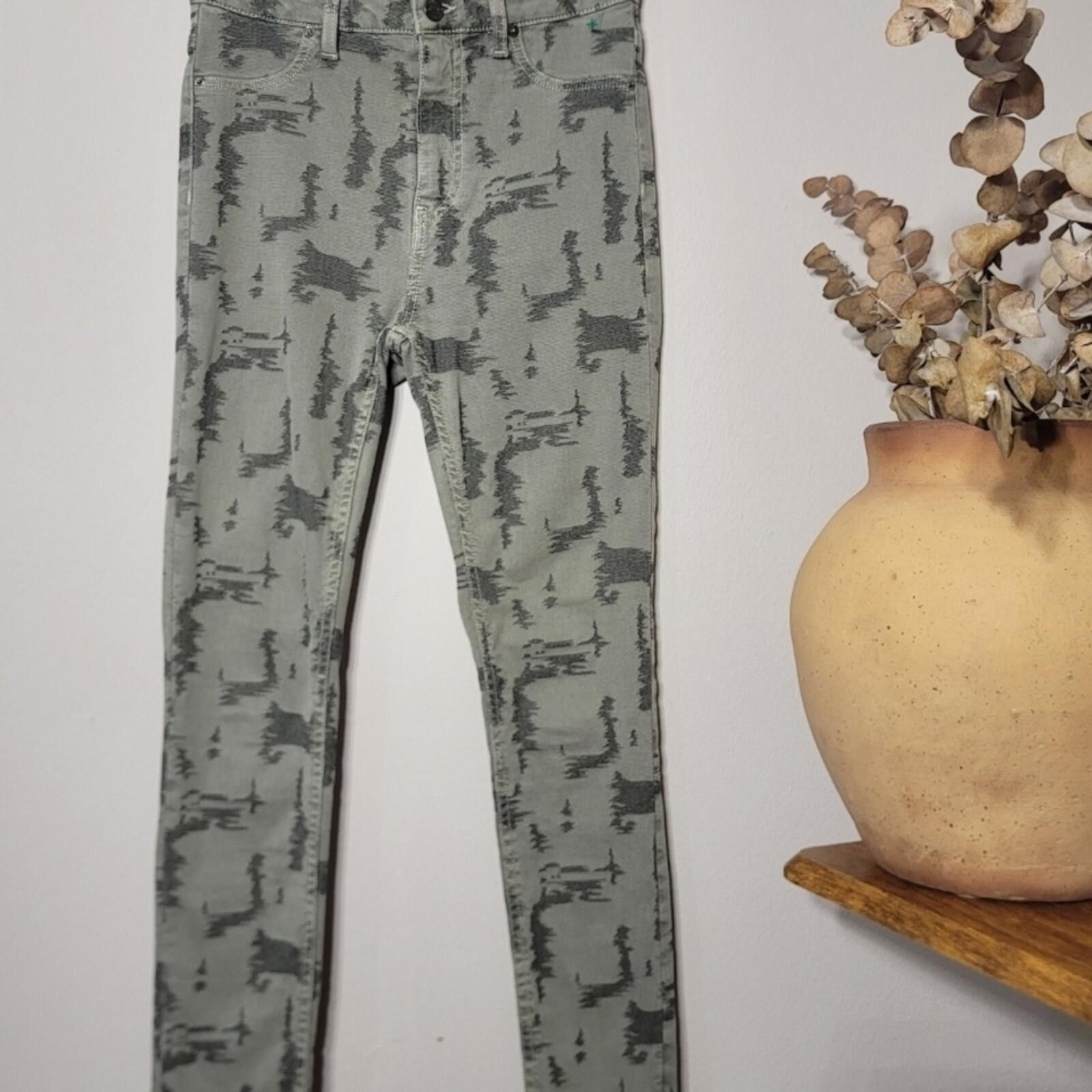 Free People Free People High Rise Skinny Jeans Grunge Cotton Sz 27 Size 27" / US 4 / IT 40 - 5 Thumbnail