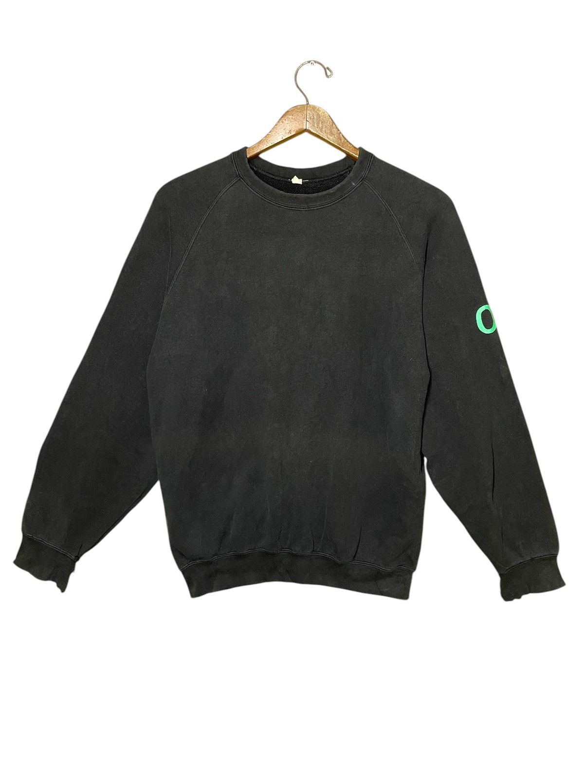 Other Racing team📣 big logo print crewneck sweatshirt Size US M / EU 48-50 / 2 - 1 Thumbnail