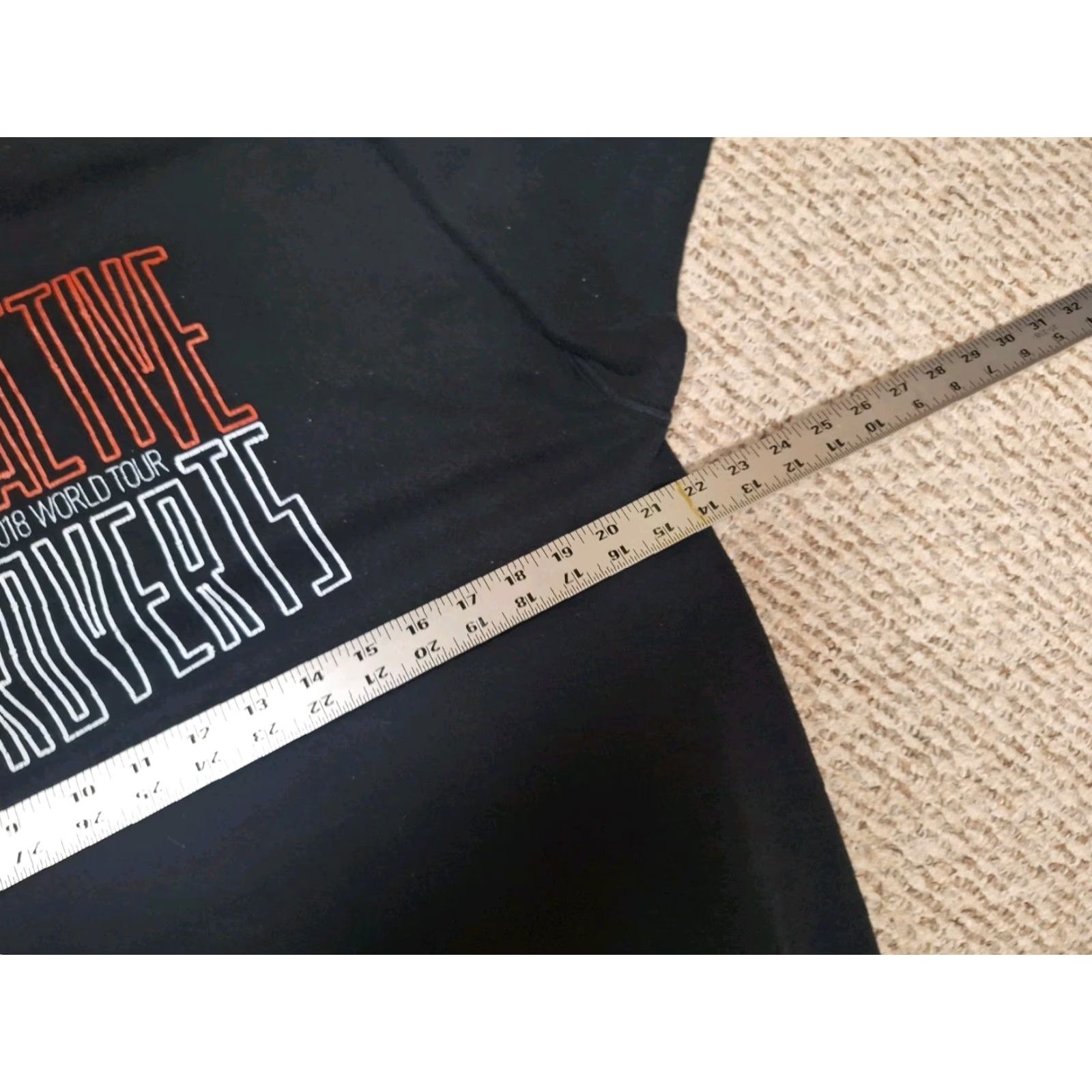 Gildan Interactive Introverts Dan & Phil 2018 World Tour Hoodie Unisex Adults M Black Pullover YouTube Band Gildan Size US M / EU 48-50 / 2 - 5 Thumbnail